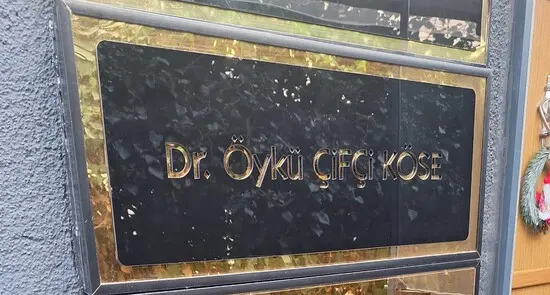 Clinic-provided photograph of Dr Öykü Çifçi Köse