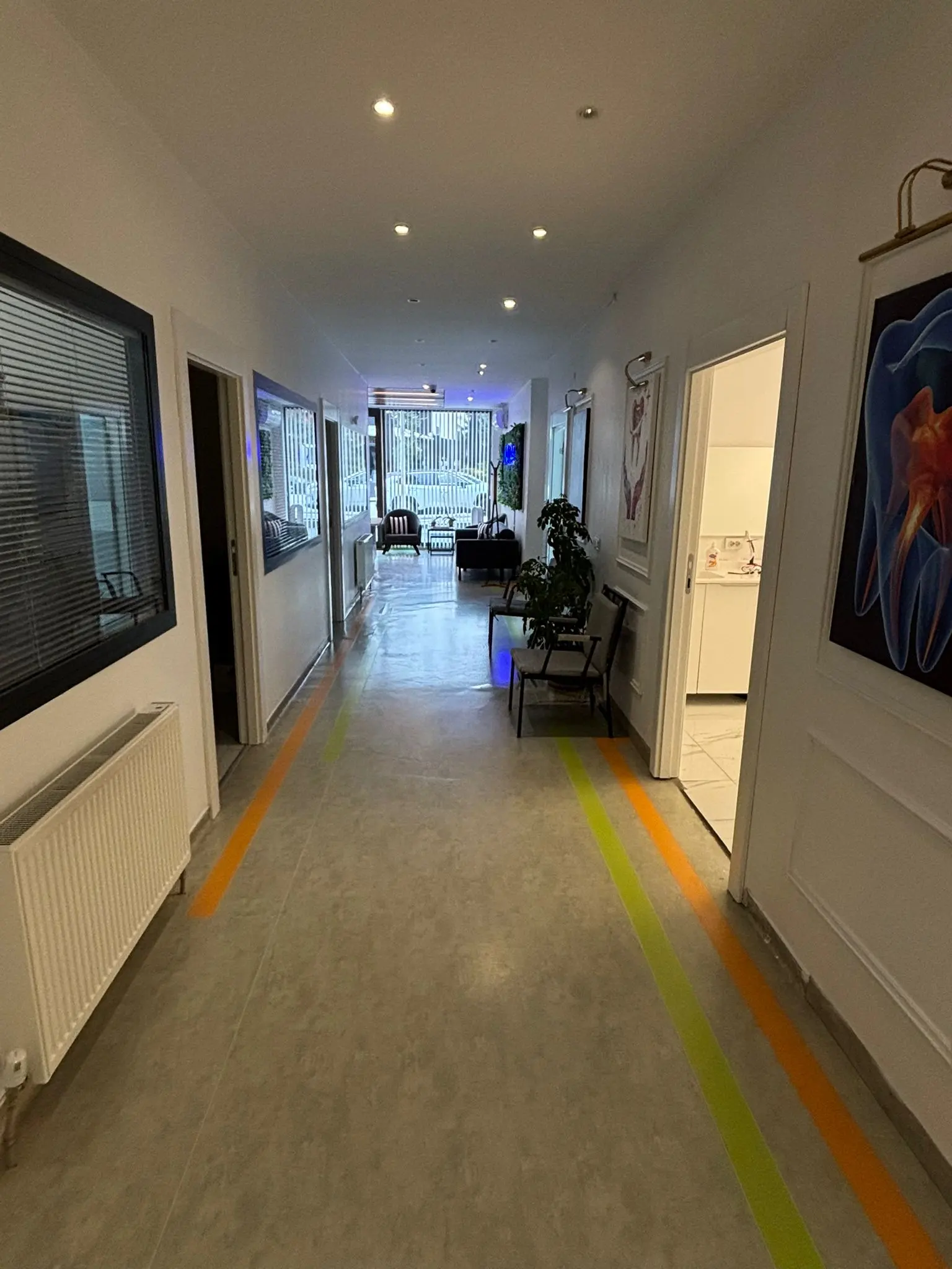 Von der Klinik bereitgestelltes Foto von Dent Trio