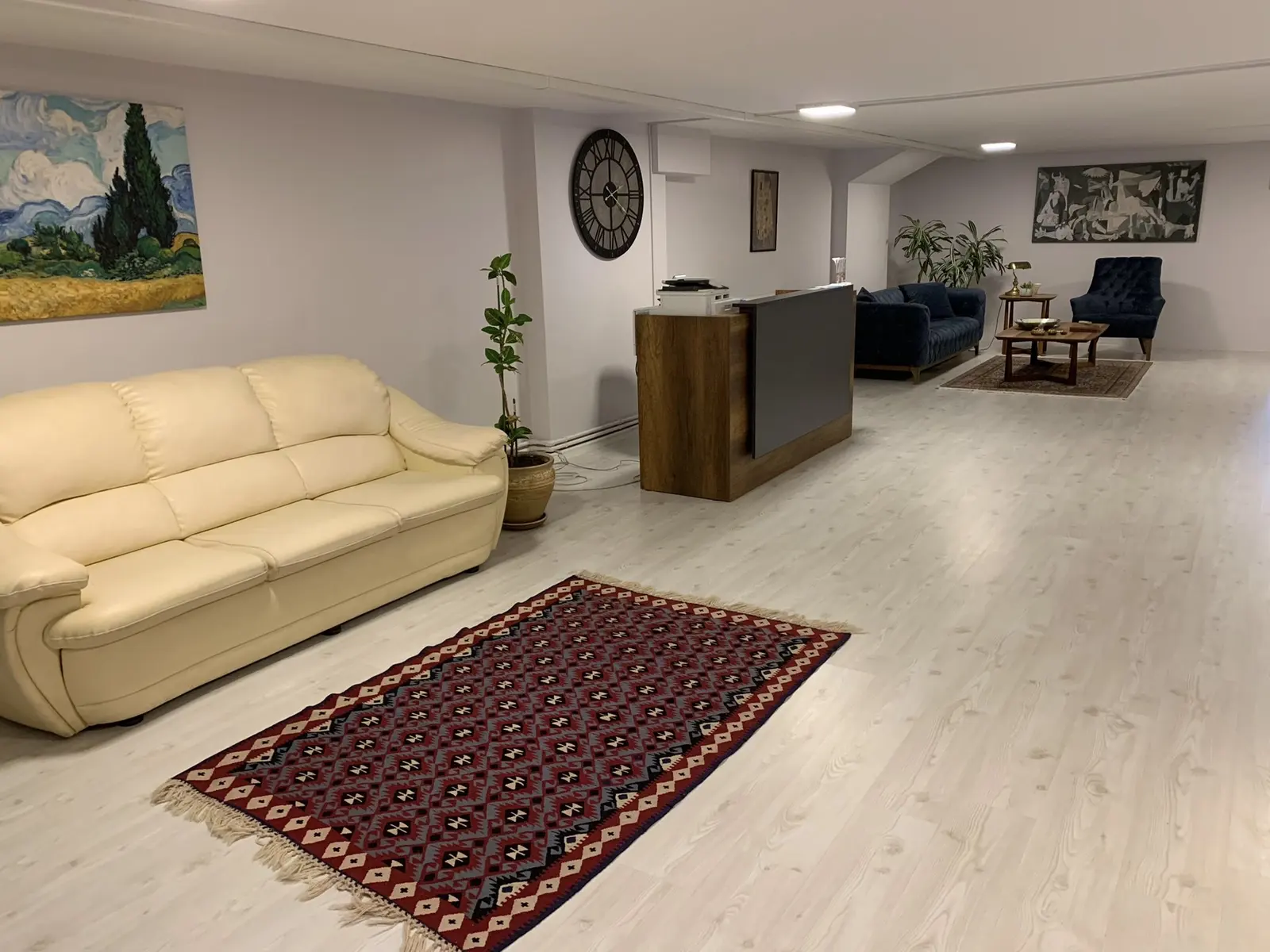 Clinic-provided photograph of Dr Hamit Kafkas Çelik