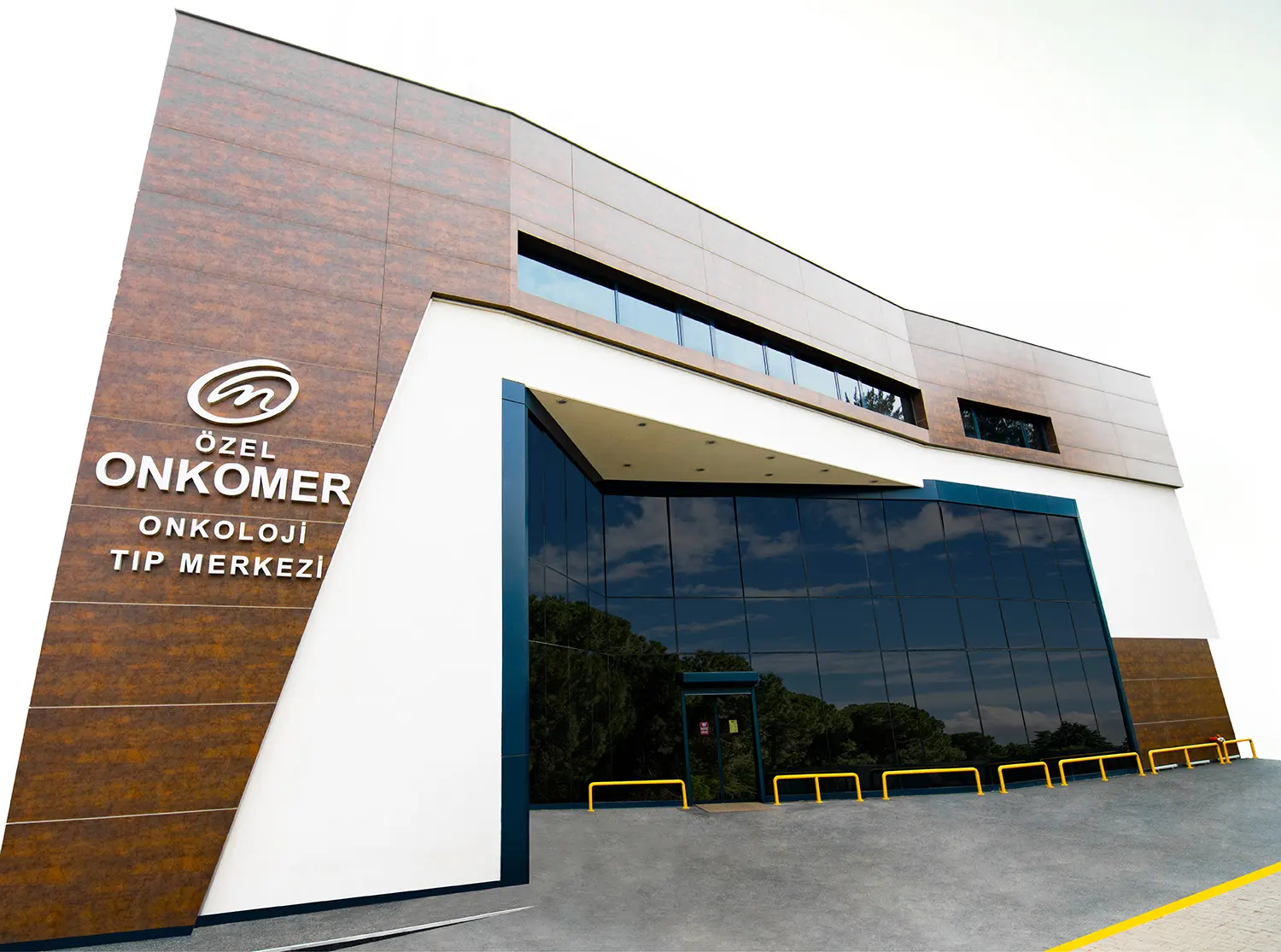 Clinic-provided photograph of Onkomer Oncology Medical Centre