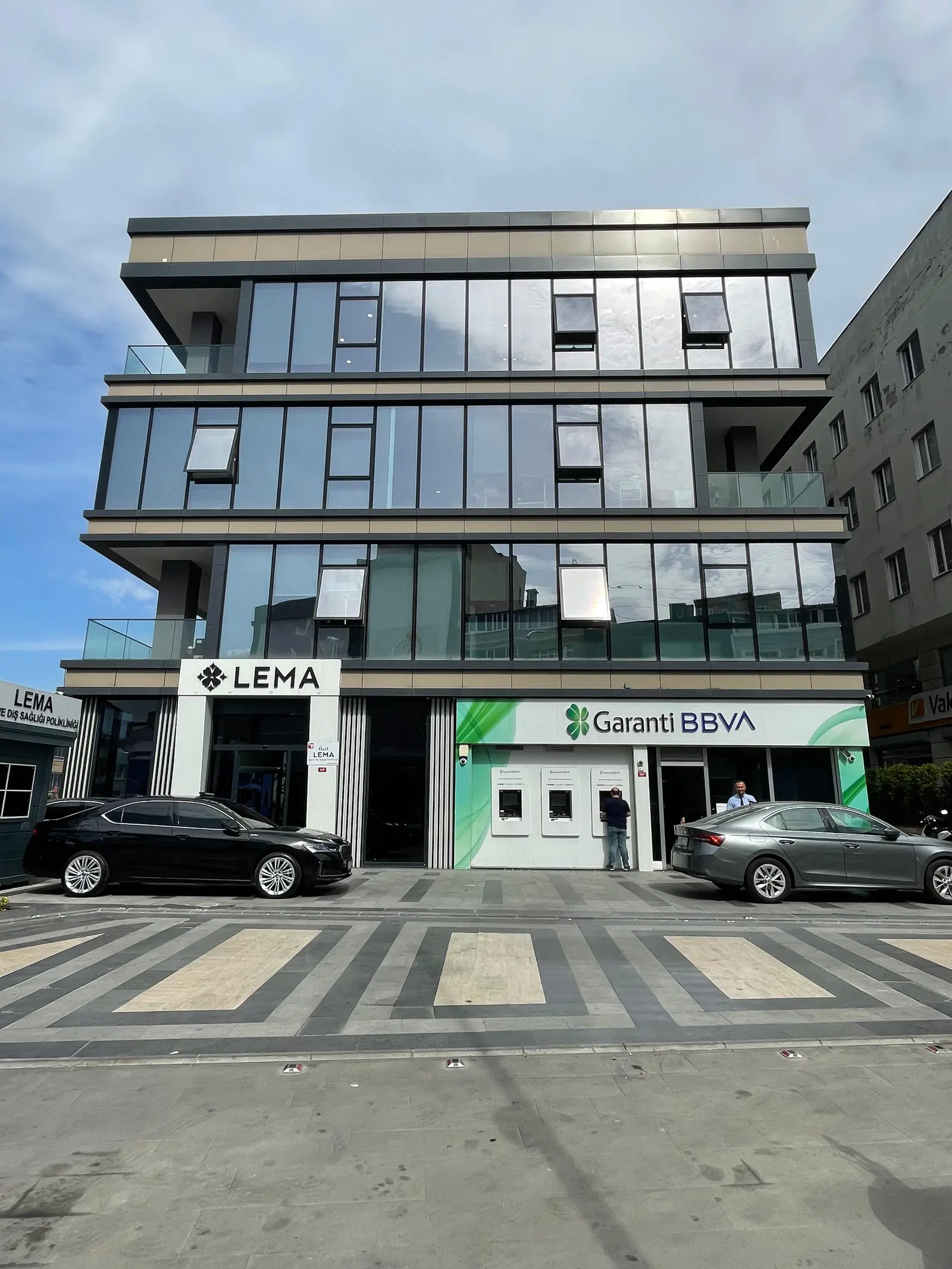 Clinic-provided photograph of Lema Küçükçekmece Dental Clinic