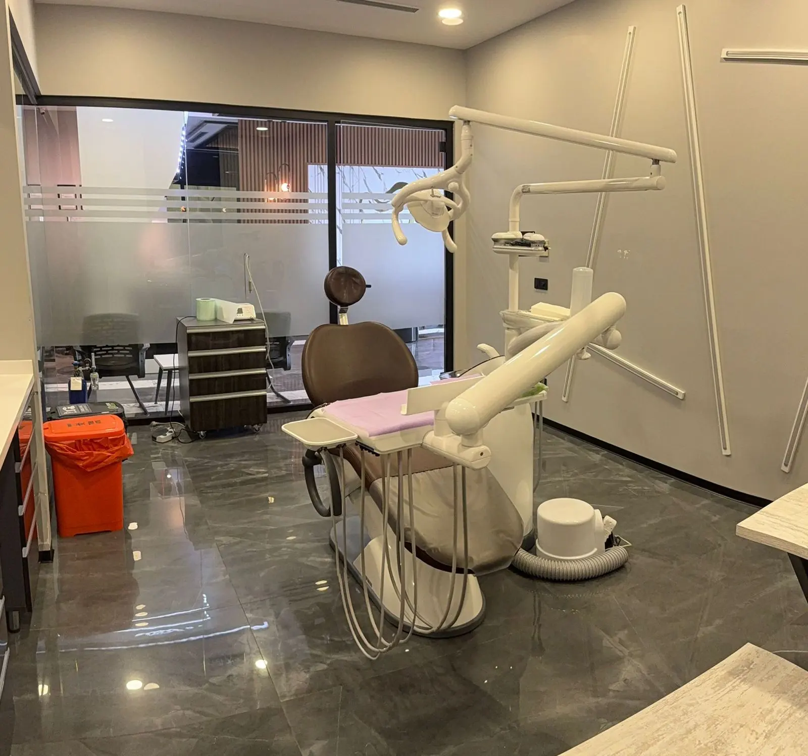 Von der Klinik bereitgestelltes Foto von Lema Başakşehir Zahnklinik