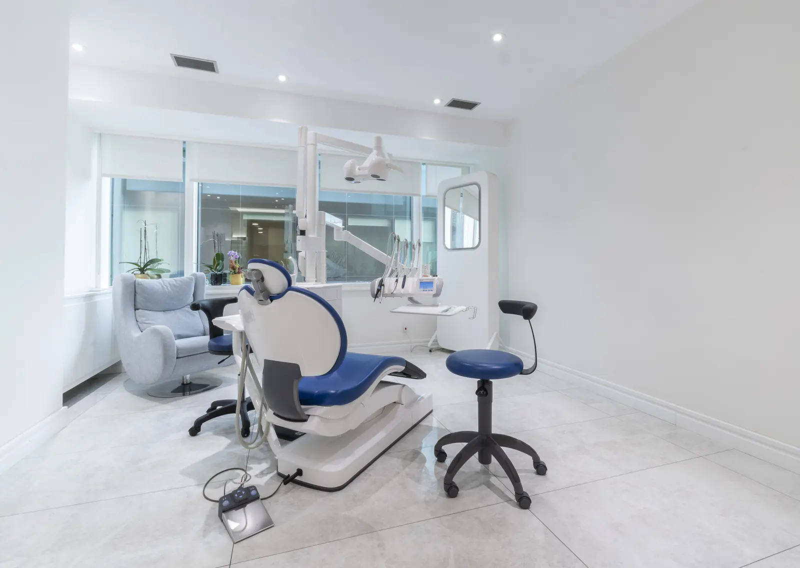 Clinic-provided photograph of HSC Dental Clinic