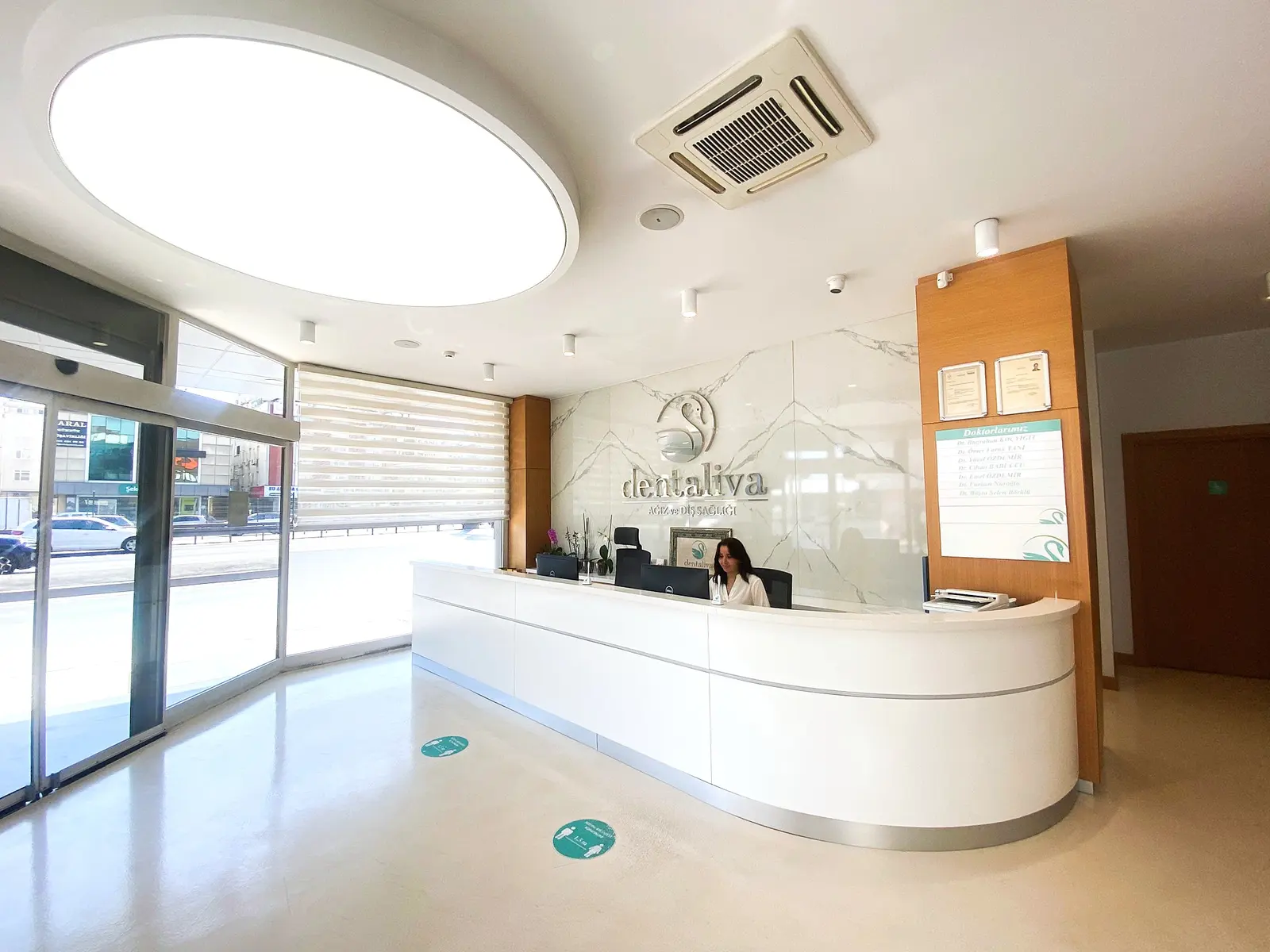 Clinic-provided photograph of Dentaliva Avcılar Dental Clinic