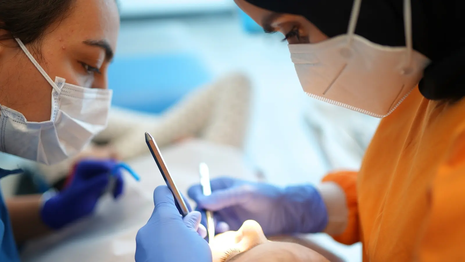 Von der Klinik bereitgestelltes Foto von Dentaliva Altunizade Zahnklinik