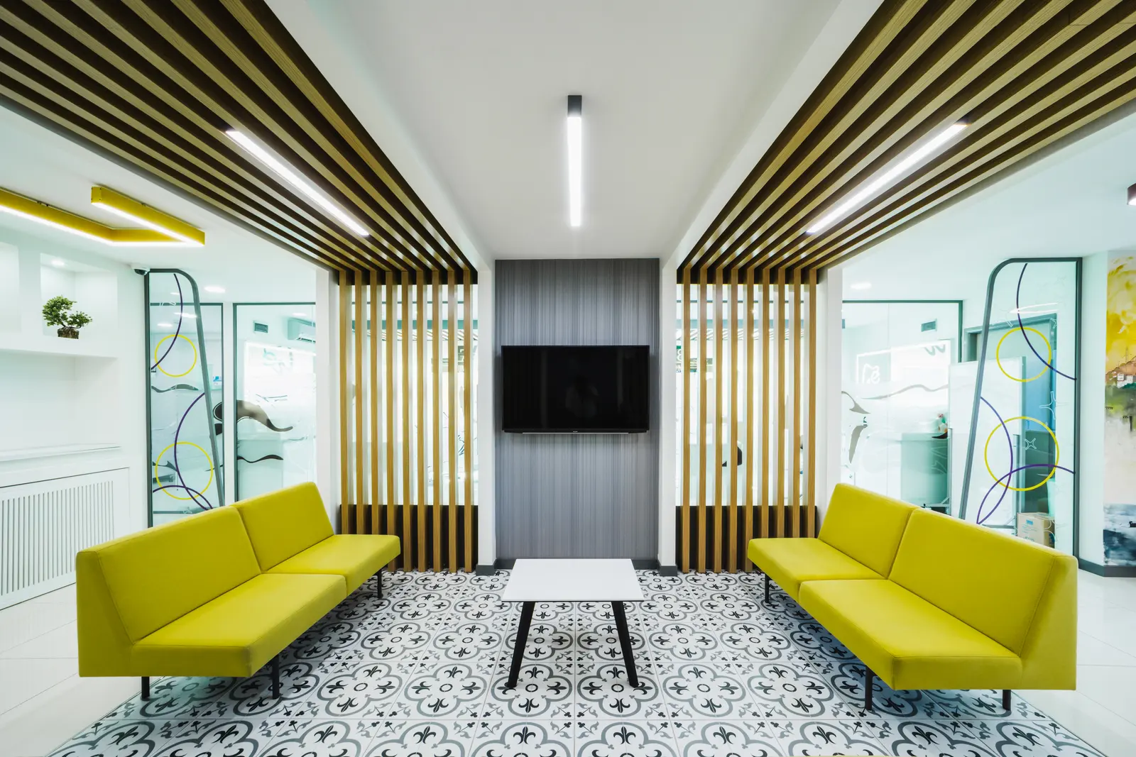 Clinic-provided photograph of Esnan Esenler Dental Clinic
