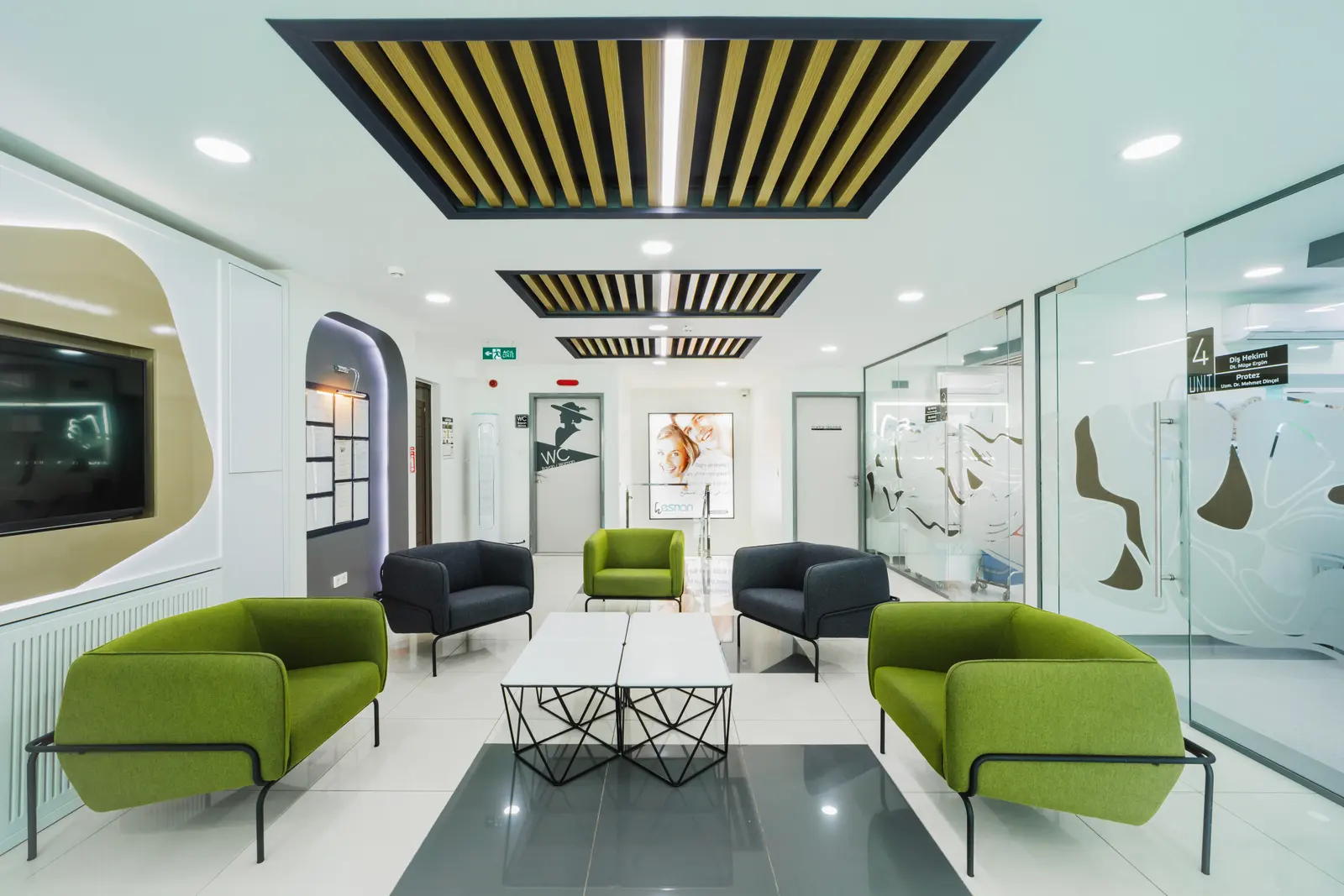 Clinic-provided photograph of Esnan Esenler Dental Clinic