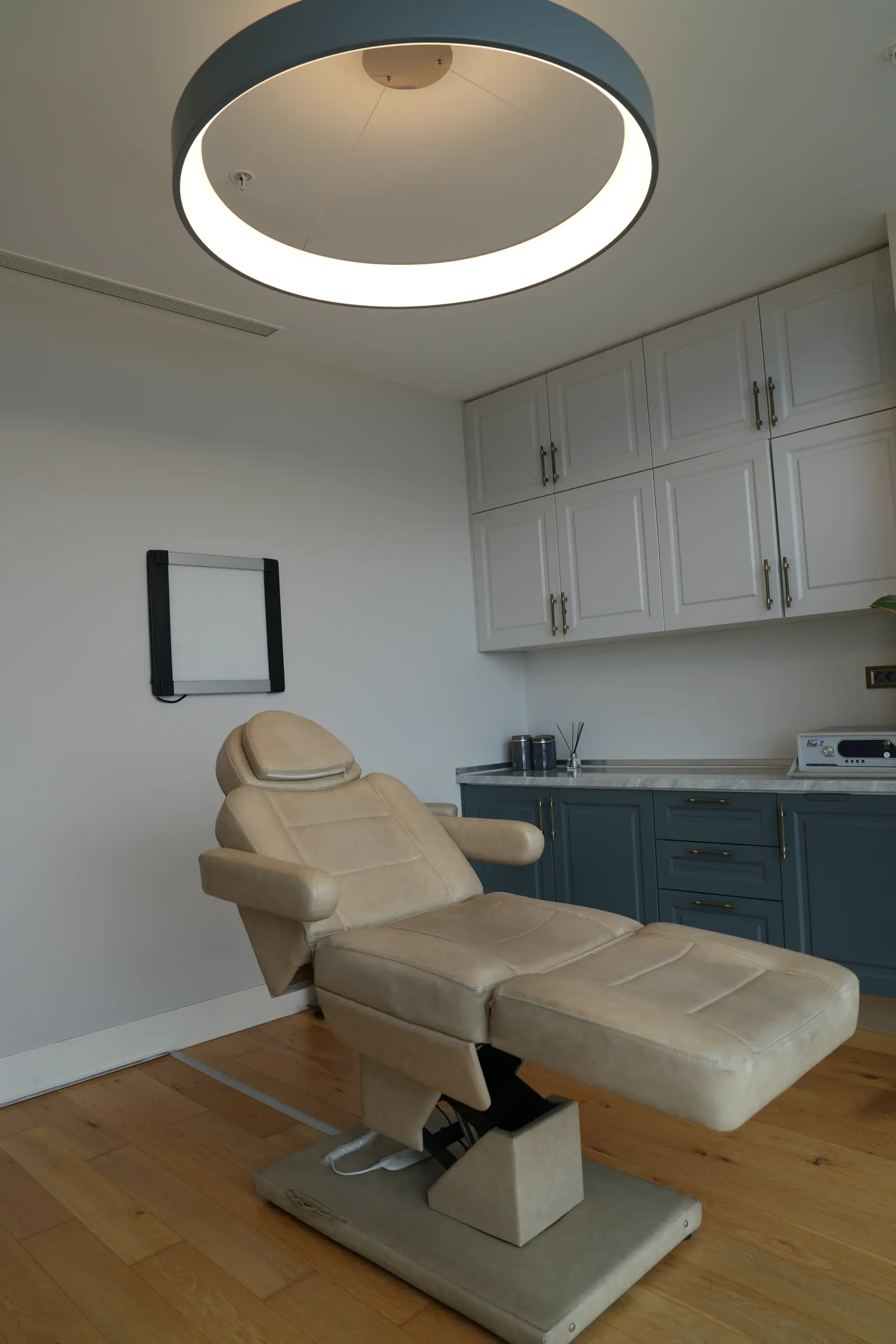 Clinic-provided photograph of Dr Zeynep Gökalp