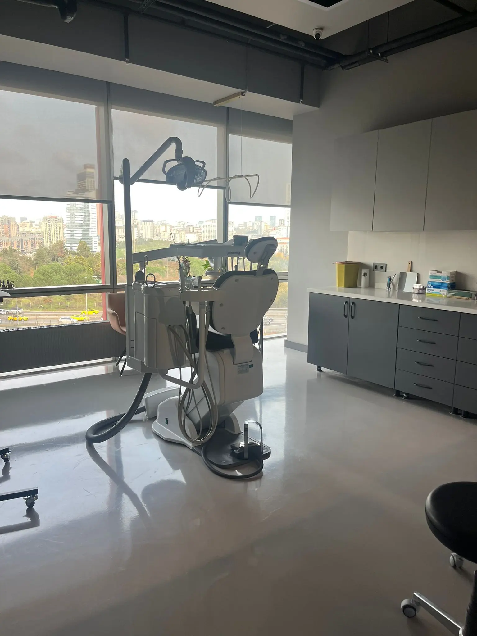 Von der Klinik bereitgestelltes Foto von Özden Atasoy Zahnklinik
