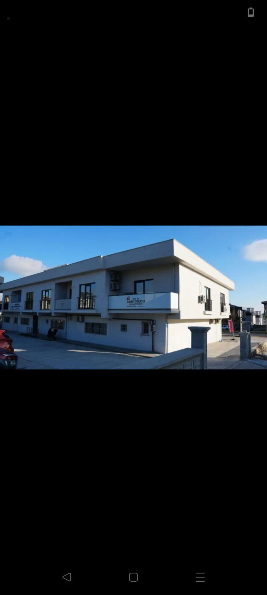 Clinic-provided photograph of Dr Ahmet Tokatlı