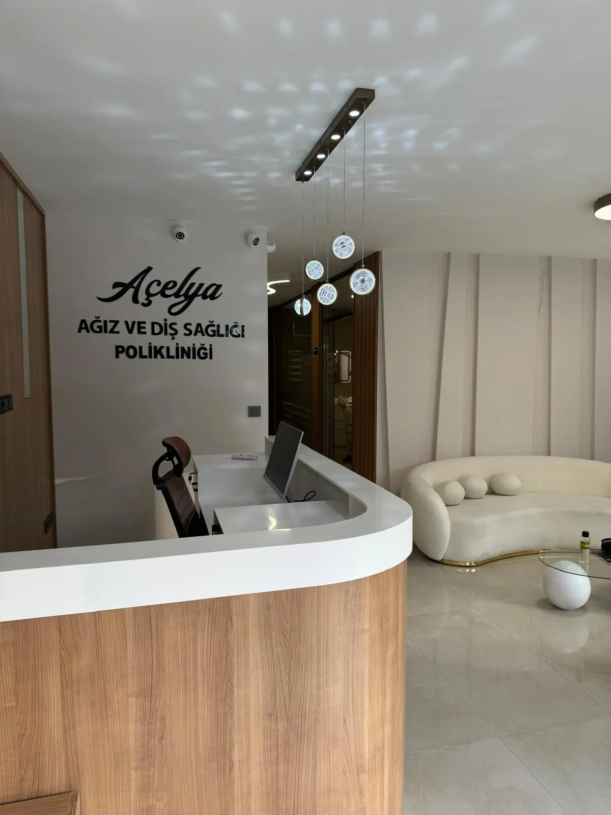 Von der Klinik bereitgestelltes Foto von Açelya Zahnklinik