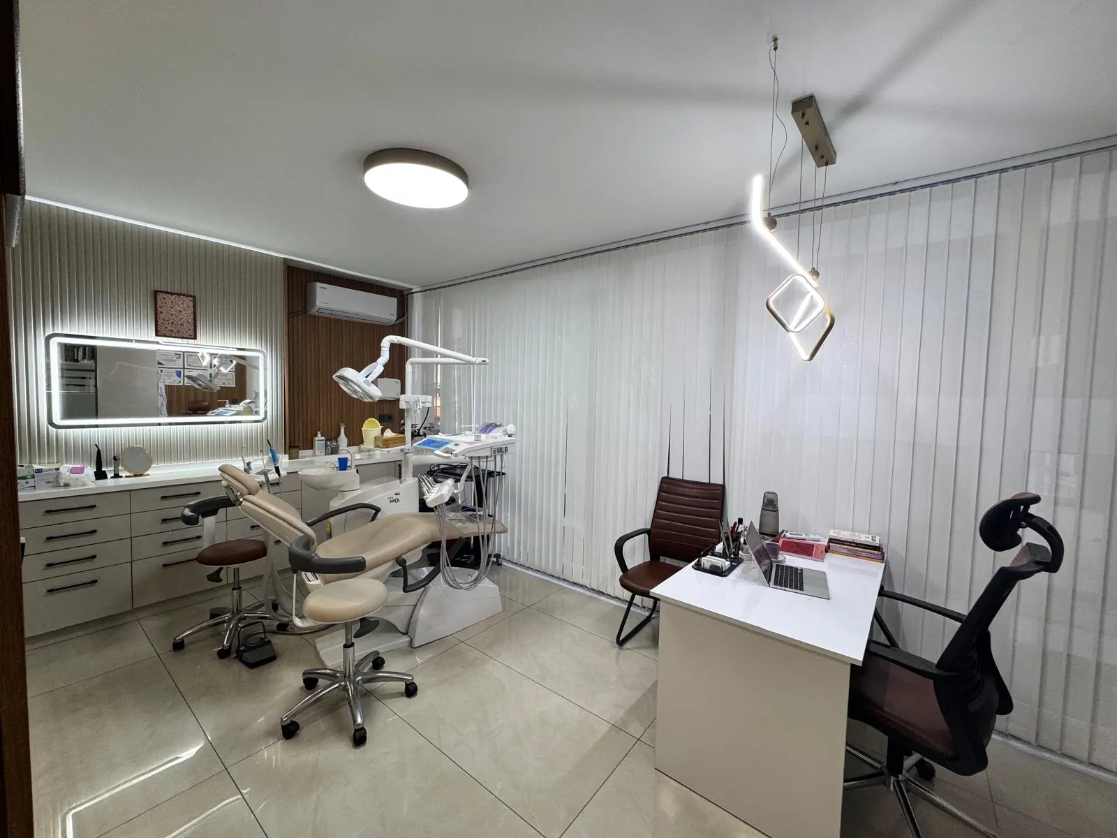 Von der Klinik bereitgestelltes Foto von Açelya Zahnklinik