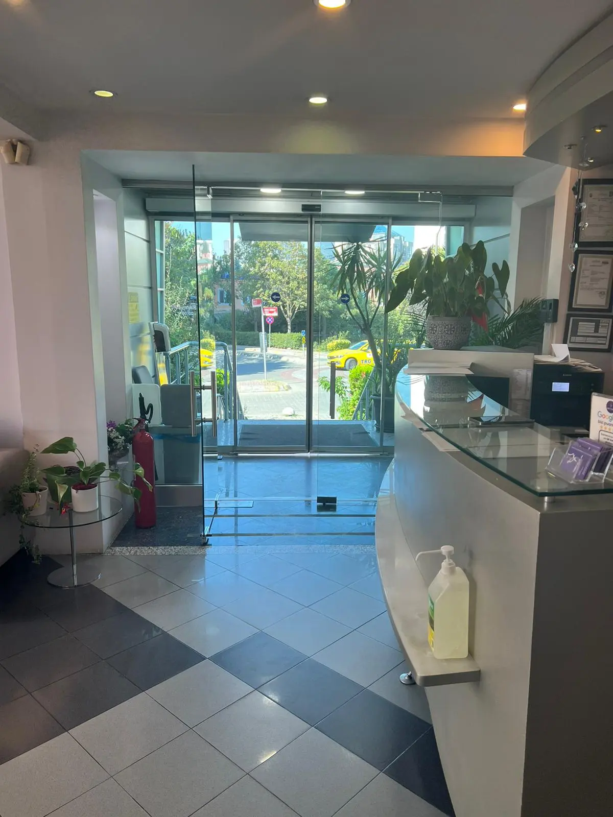 Clinic-provided photograph of Gençer Dental Clinic