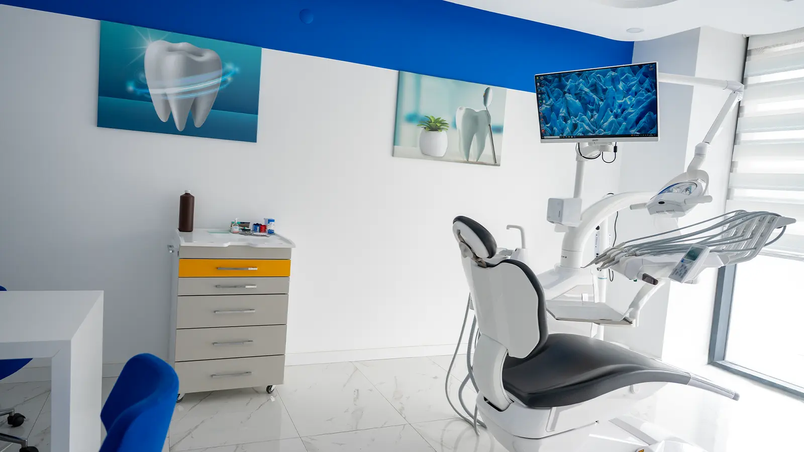 Clinic-provided photograph of Ultradent Dental Clinic