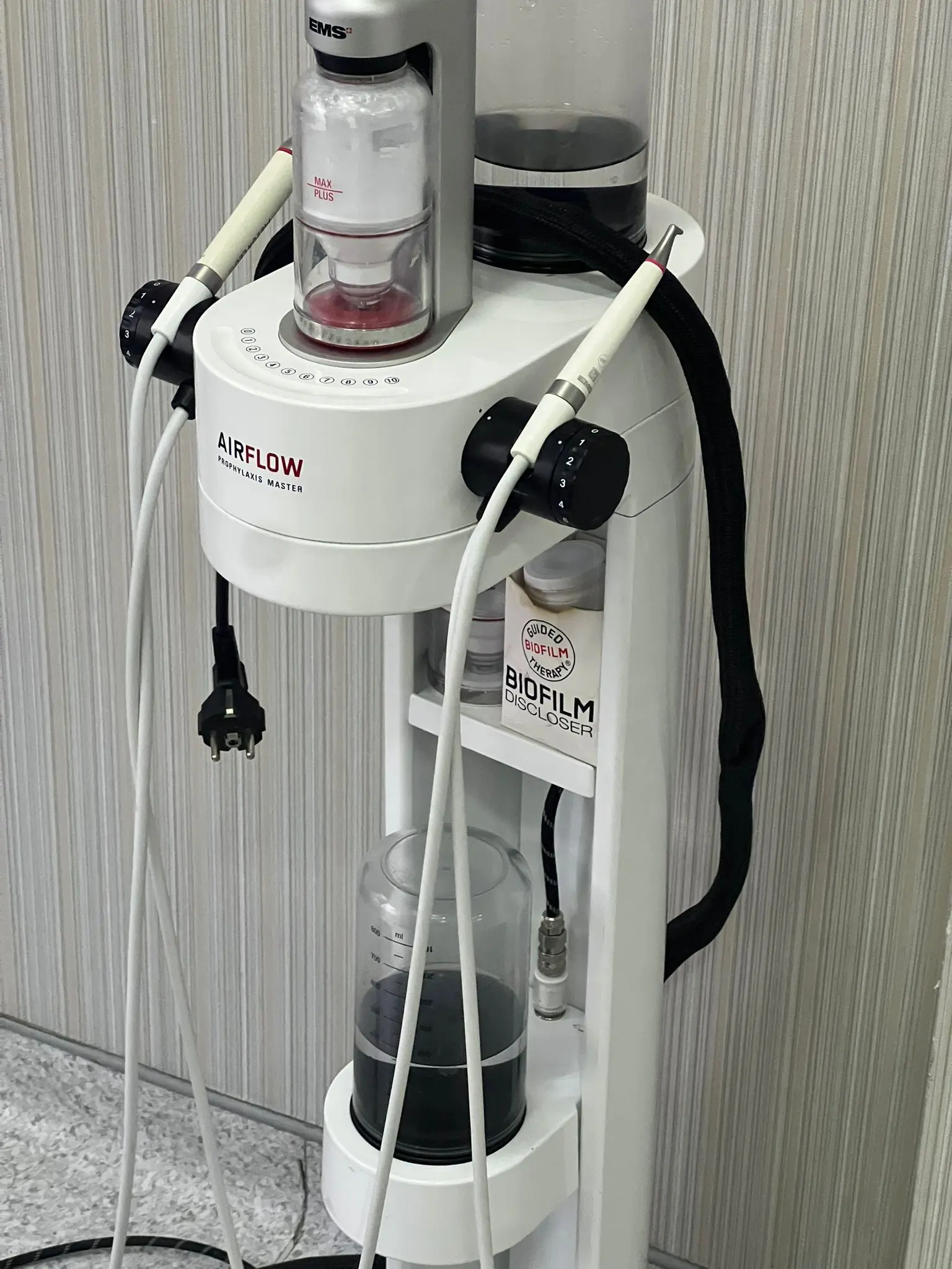 Clinic-provided photograph of Swissdent Dental Clinic