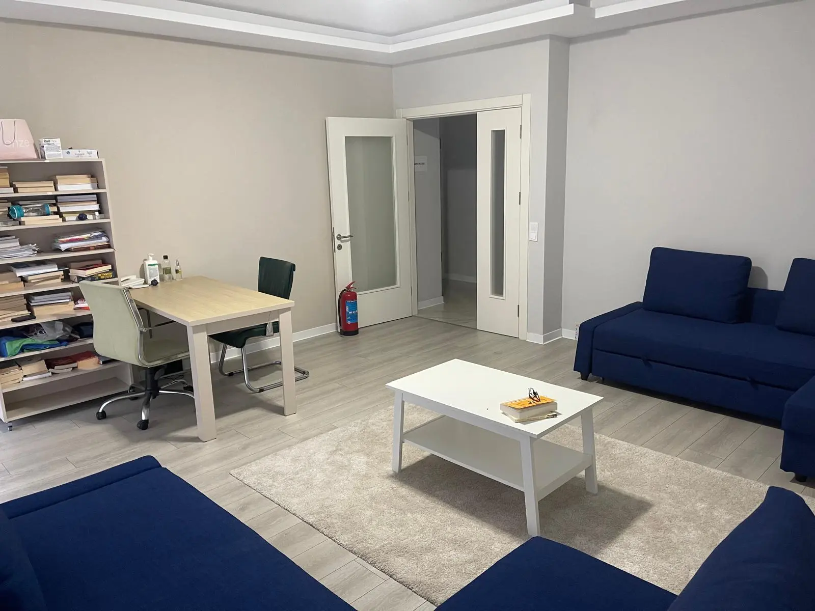 Clinic-provided photograph of Dr Kadir Tasasız