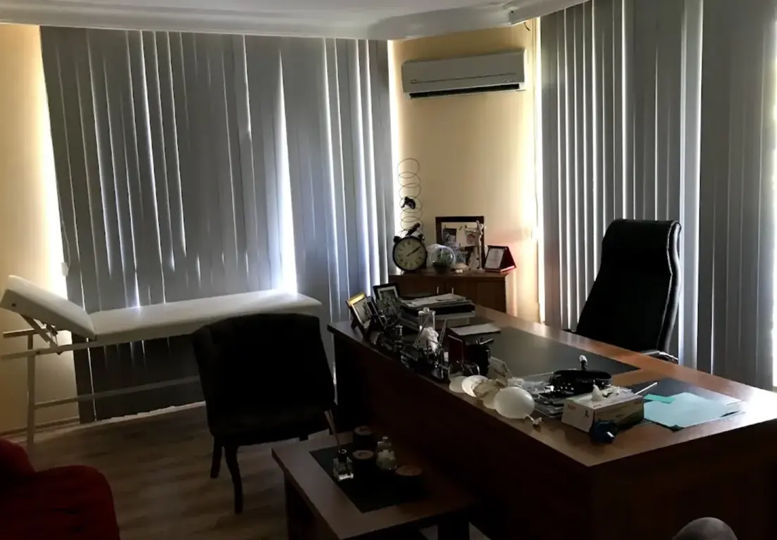 Clinic-provided photograph of Dr Bahadır Çelik