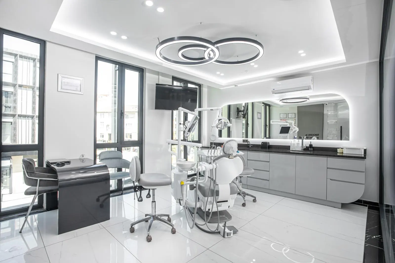 Clinic-provided photograph of Dentspace Smile Design