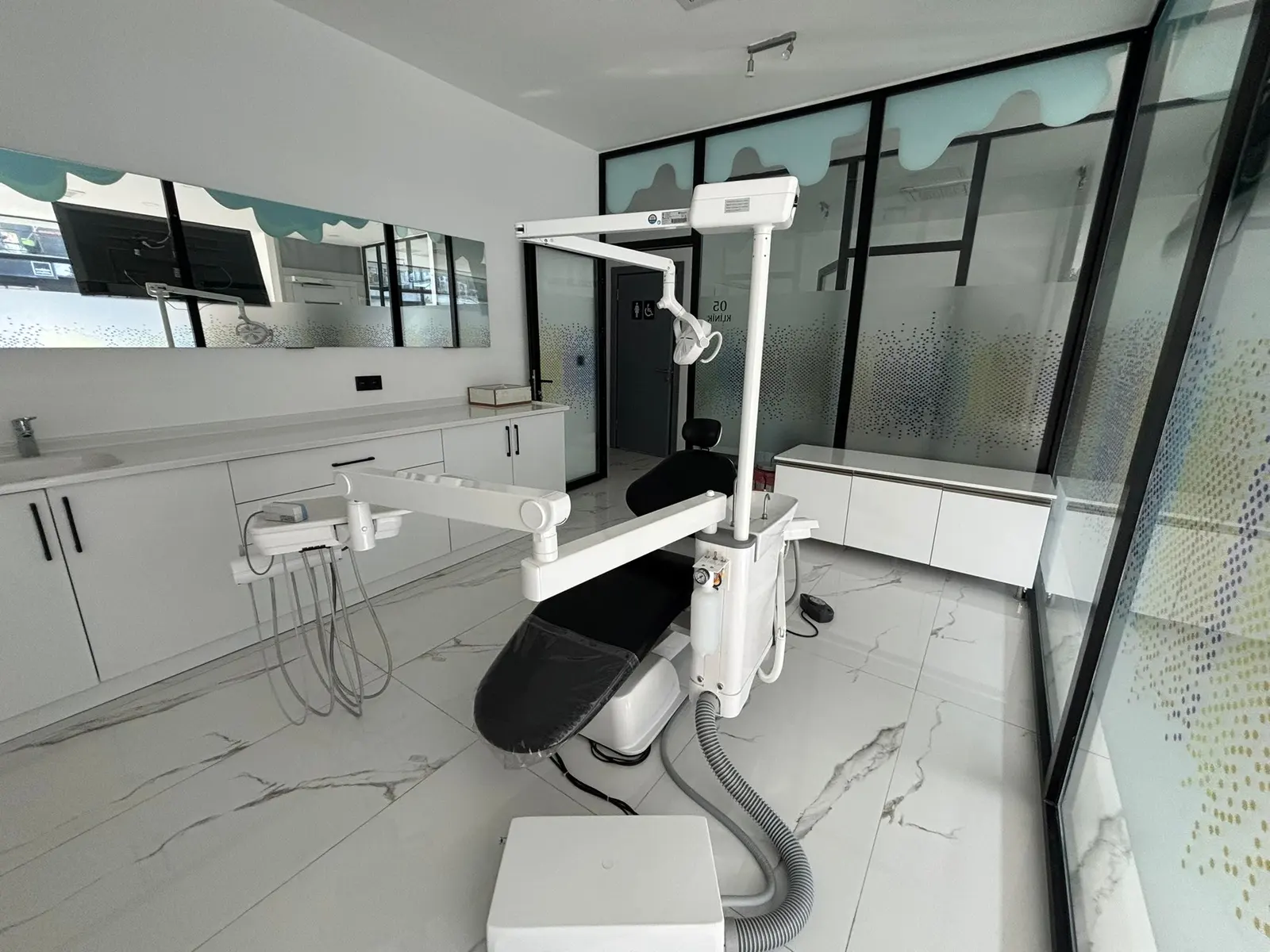 Von der Klinik bereitgestelltes Foto von Dent Ala Çayyolu