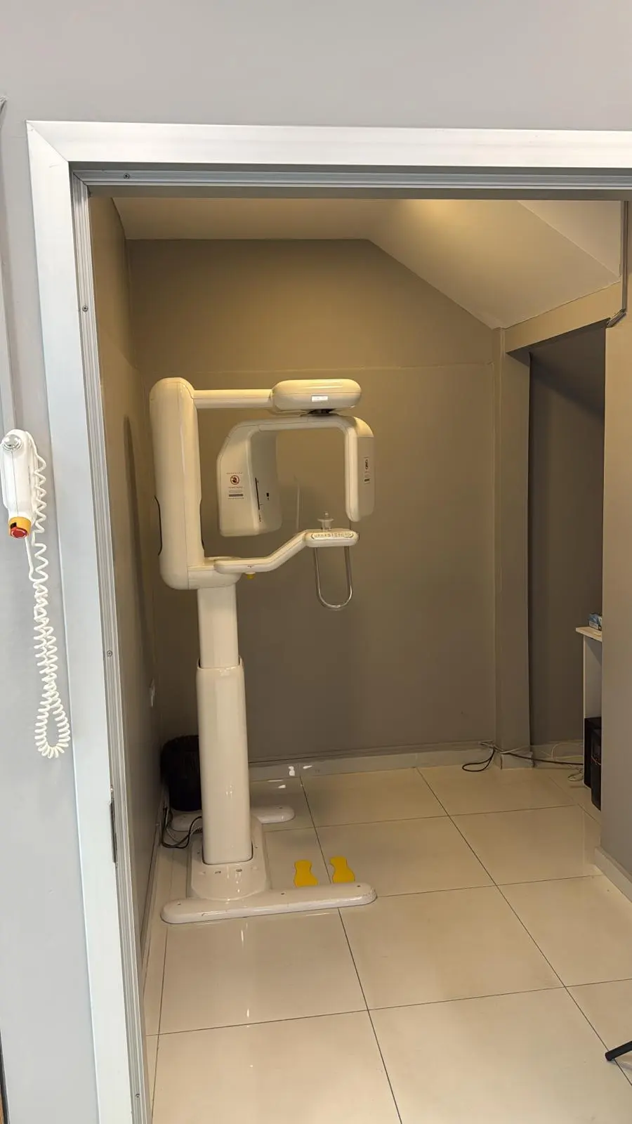 Clinic-provided photograph of Popüler Dental Clinic