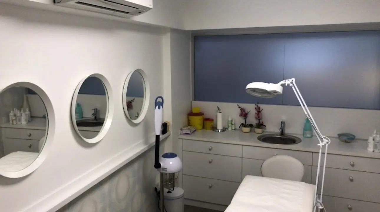 Clinic-provided photograph of Dr Özgür Sunay