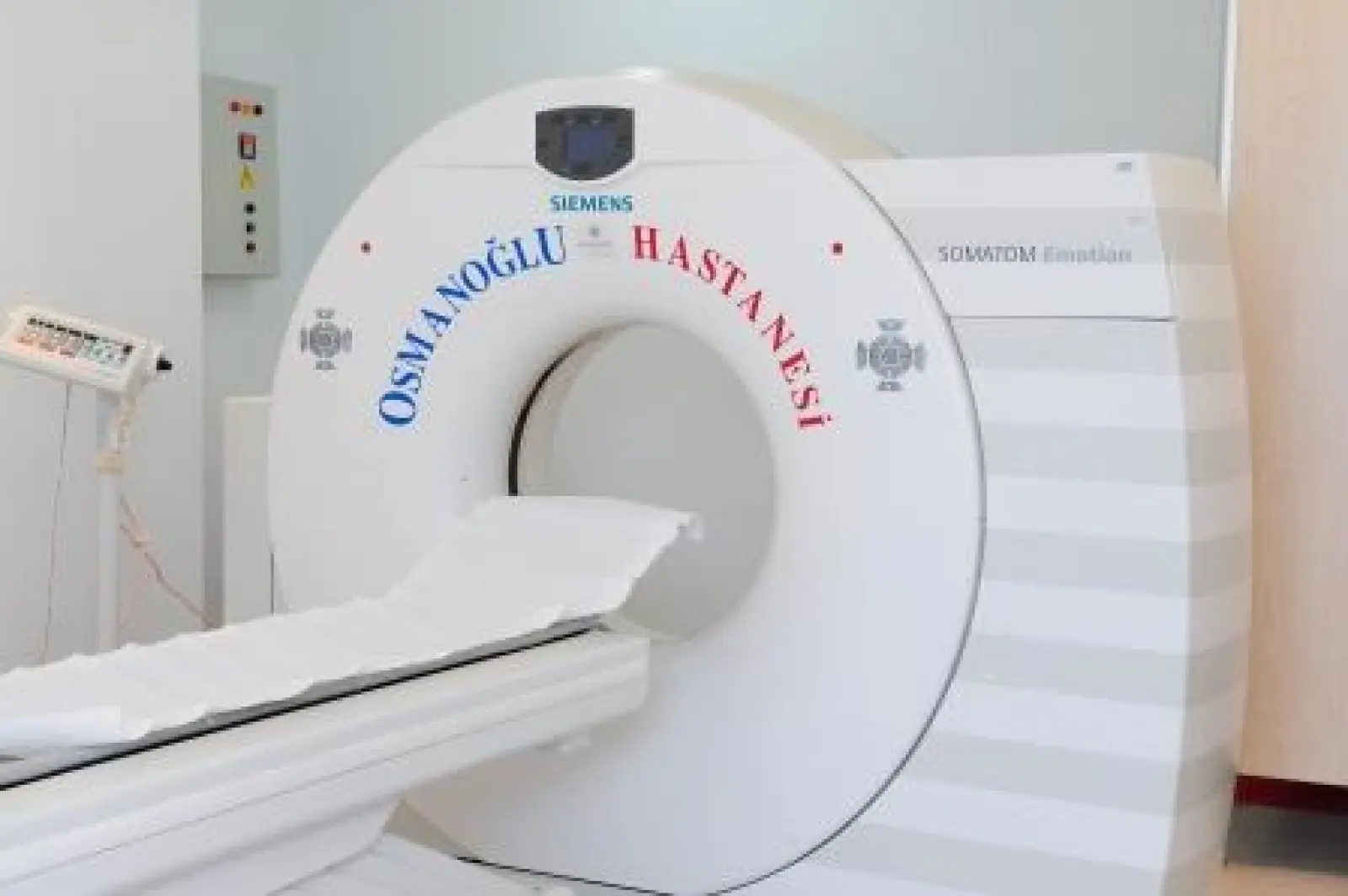 Clinic-provided photograph of Osmanoğlu Hospital