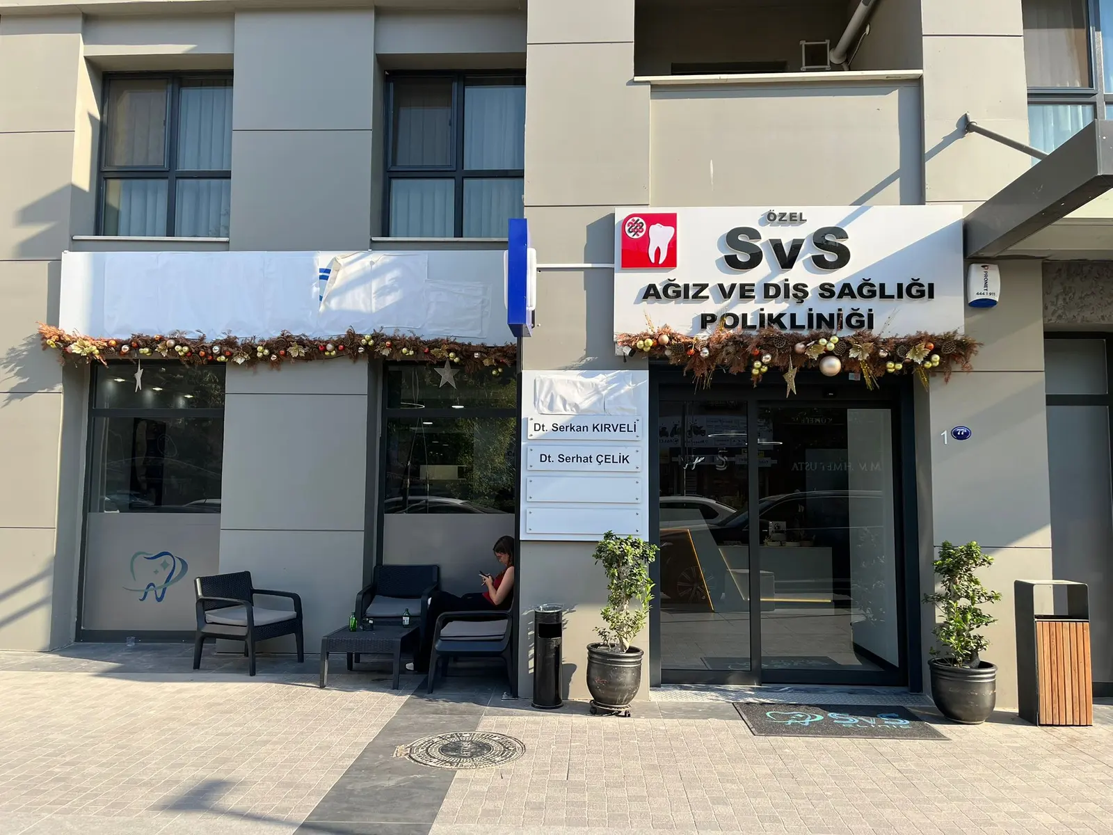 Von der Klinik bereitgestelltes Foto von SVS Izmir Zahnklinik