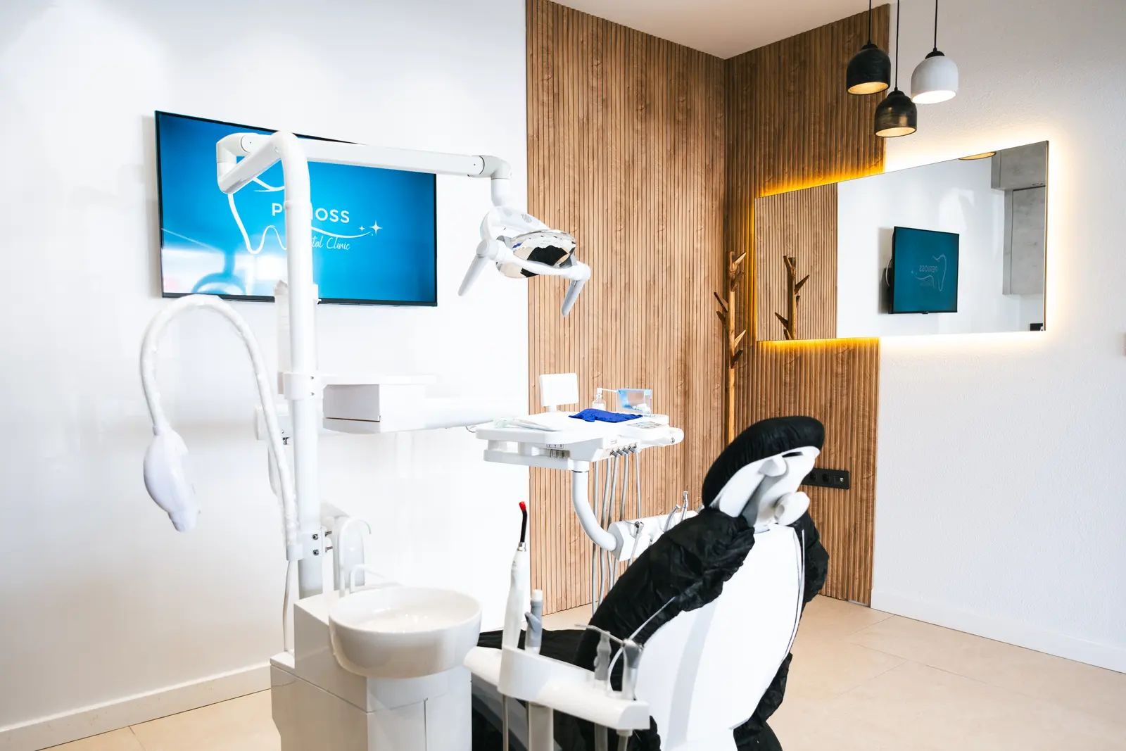 Clinic-provided photograph of Dr Emre Ergun