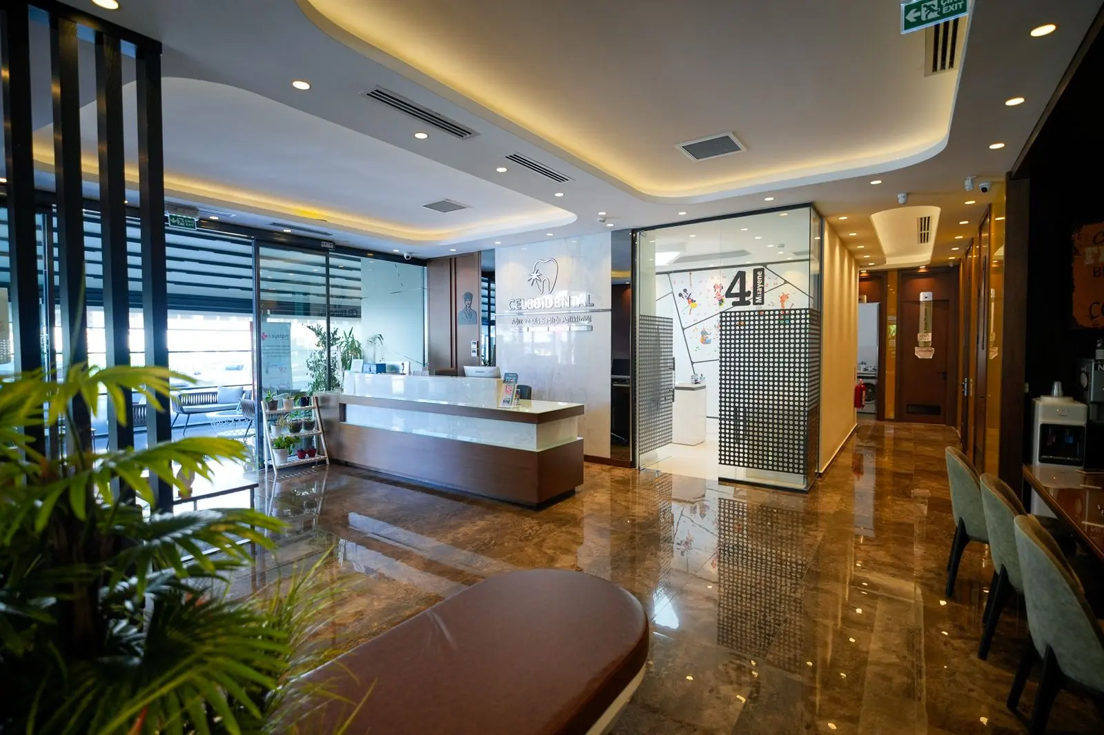 Clinic-provided photograph of Çelebi Dental