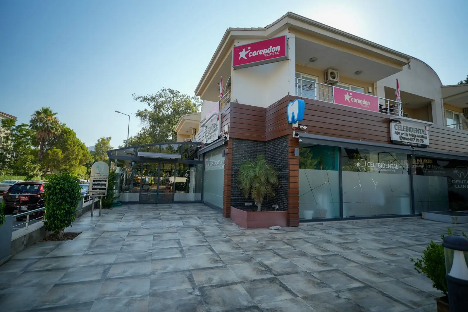 Clinic-provided photograph of Çelebi Dental