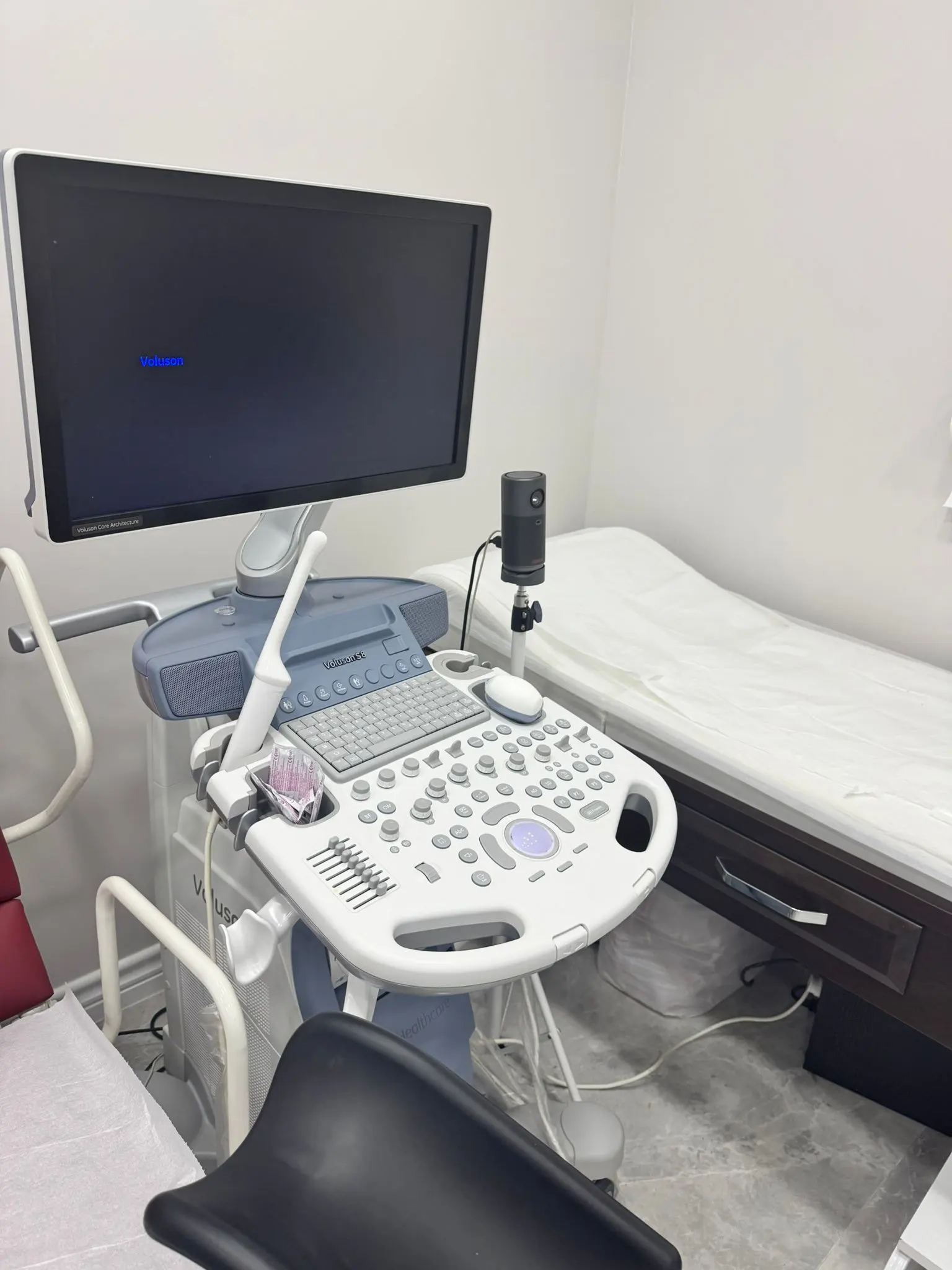 Clinic-provided photograph of Dr Jale Demir