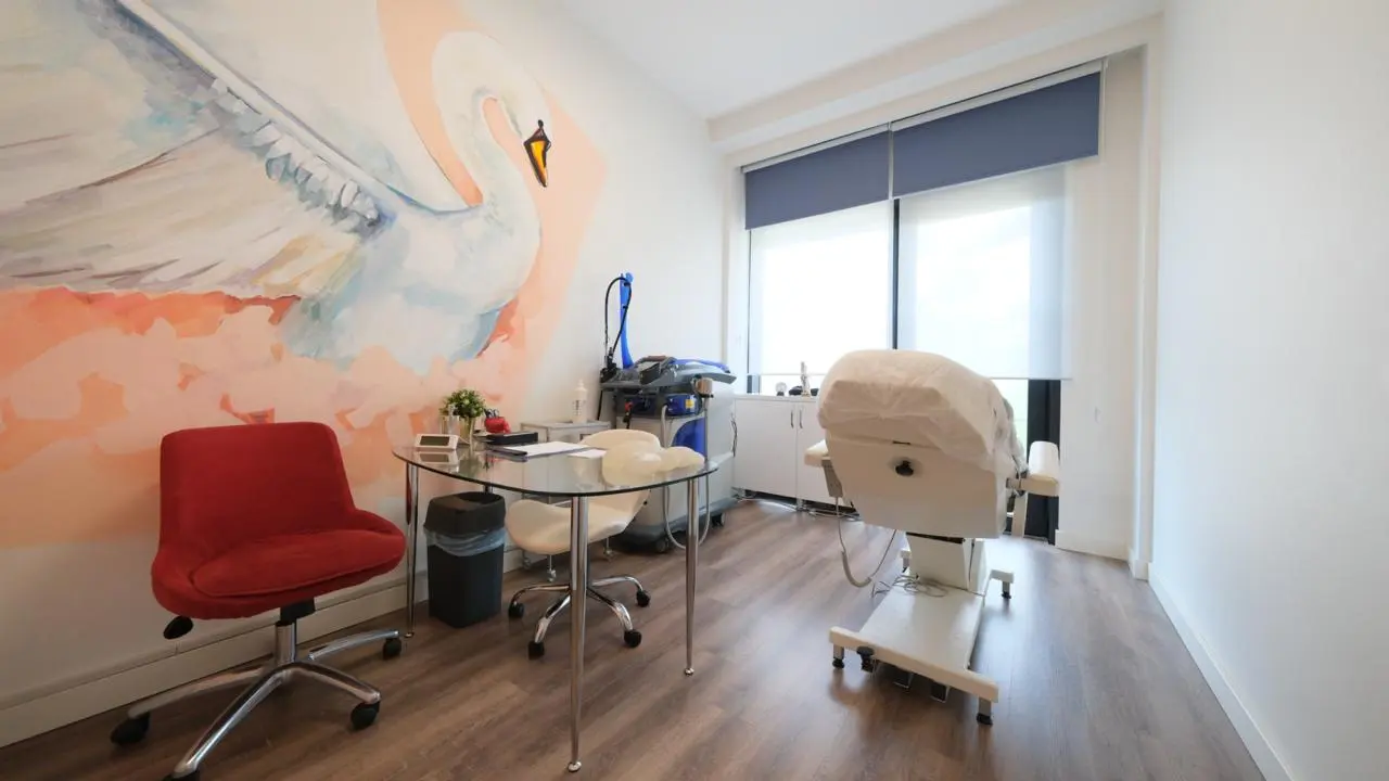 Clinic-provided photograph of Dr Murat Türker Özyiğit