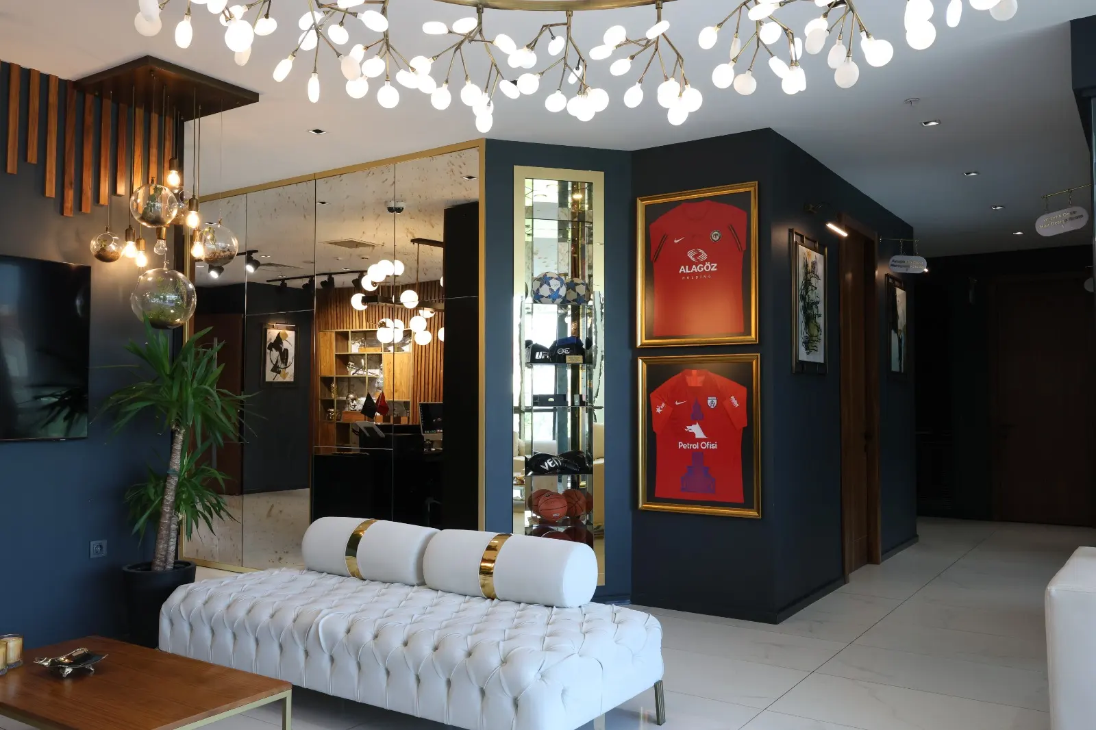 Von der Klinik bereitgestelltes Foto von Now Hair Time Klinik