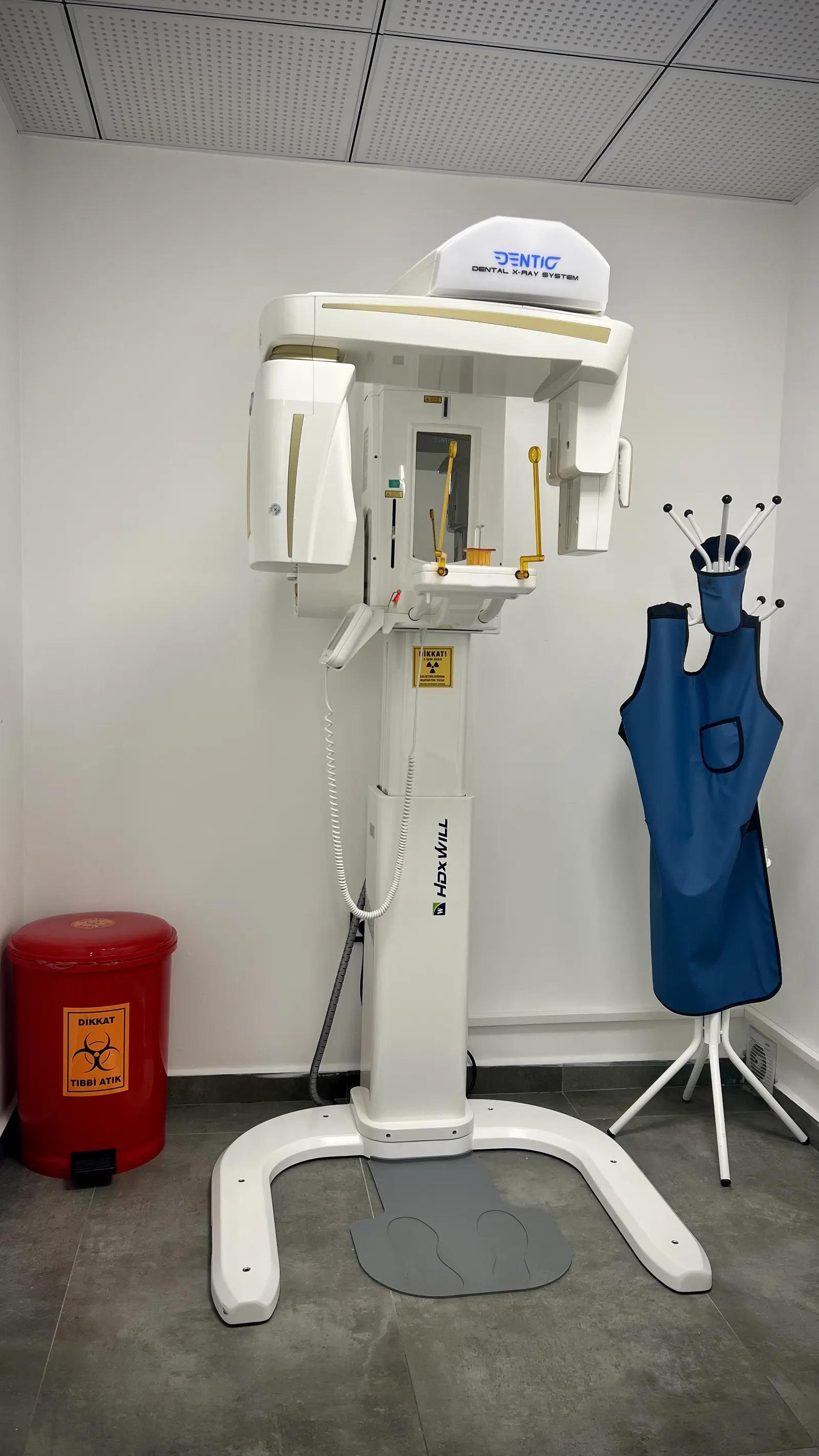 Clinic-provided photograph of Pamir Dent Clinic
