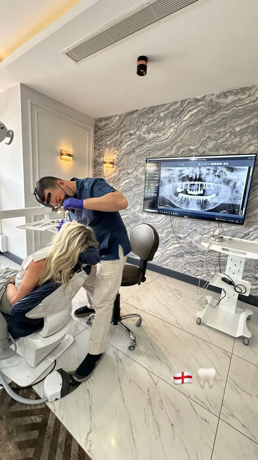Von der Klinik bereitgestelltes Foto von Dr. Mustafa Emre Erdoğan