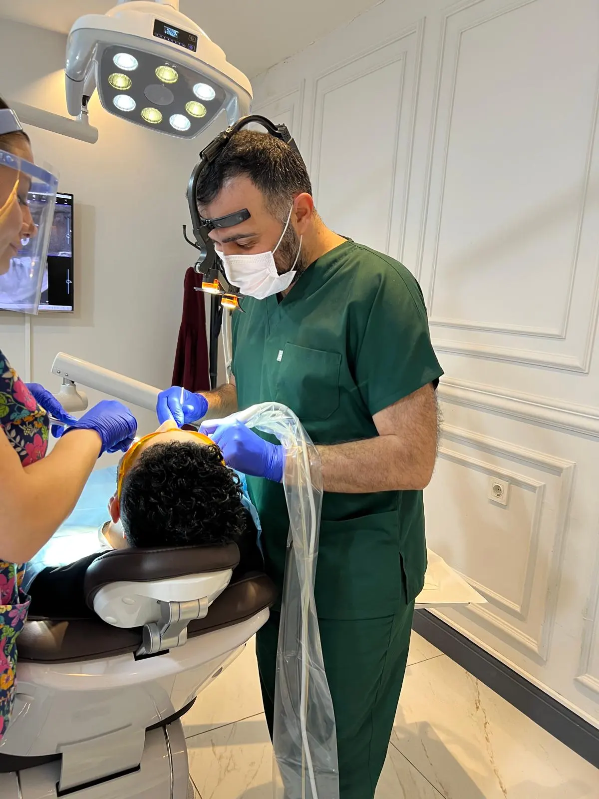 Clinic-provided photograph of Dr Kadir Şahin