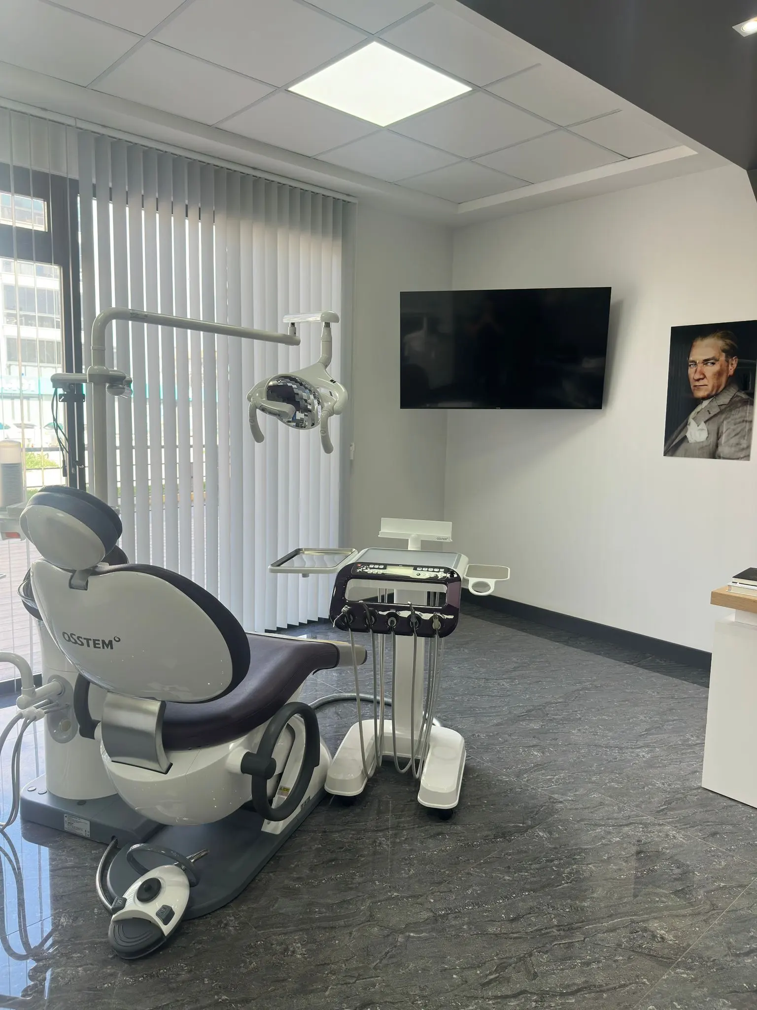 Clinic-provided photograph of Altınova Dental Clinic