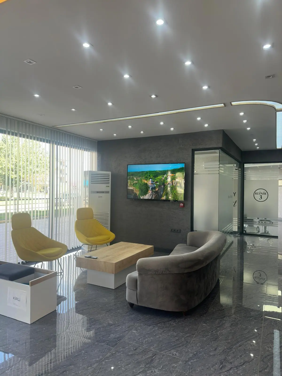 Clinic-provided photograph of Altınova Dental Clinic