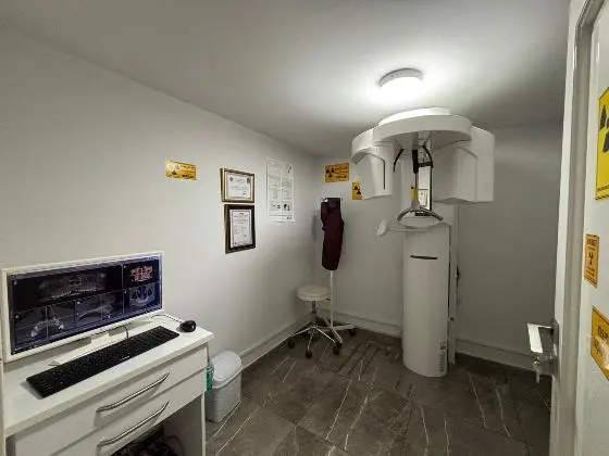 Von der Klinik bereitgestelltes Foto von Uzmanlar Zahnklinik