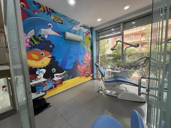 Von der Klinik bereitgestelltes Foto von Uzmanlar Zahnklinik