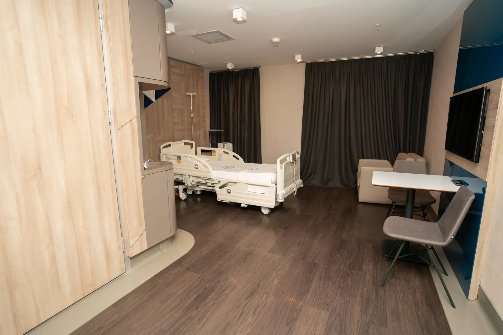 Clinic-provided photograph of Medisun Hospital