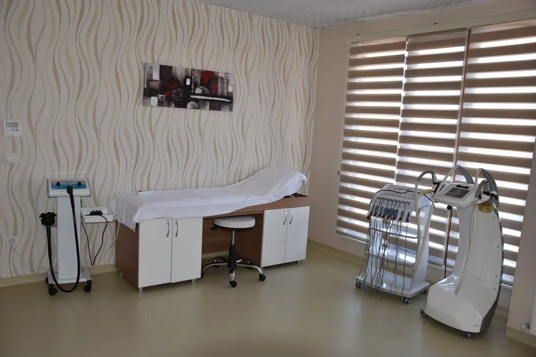Clinic-provided photograph of Mediworld Medical Center