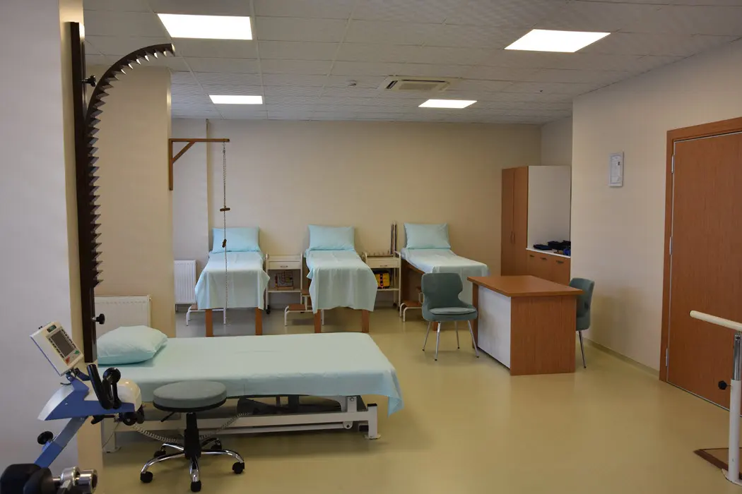 Clinic-provided photograph of Mediworld Medical Center