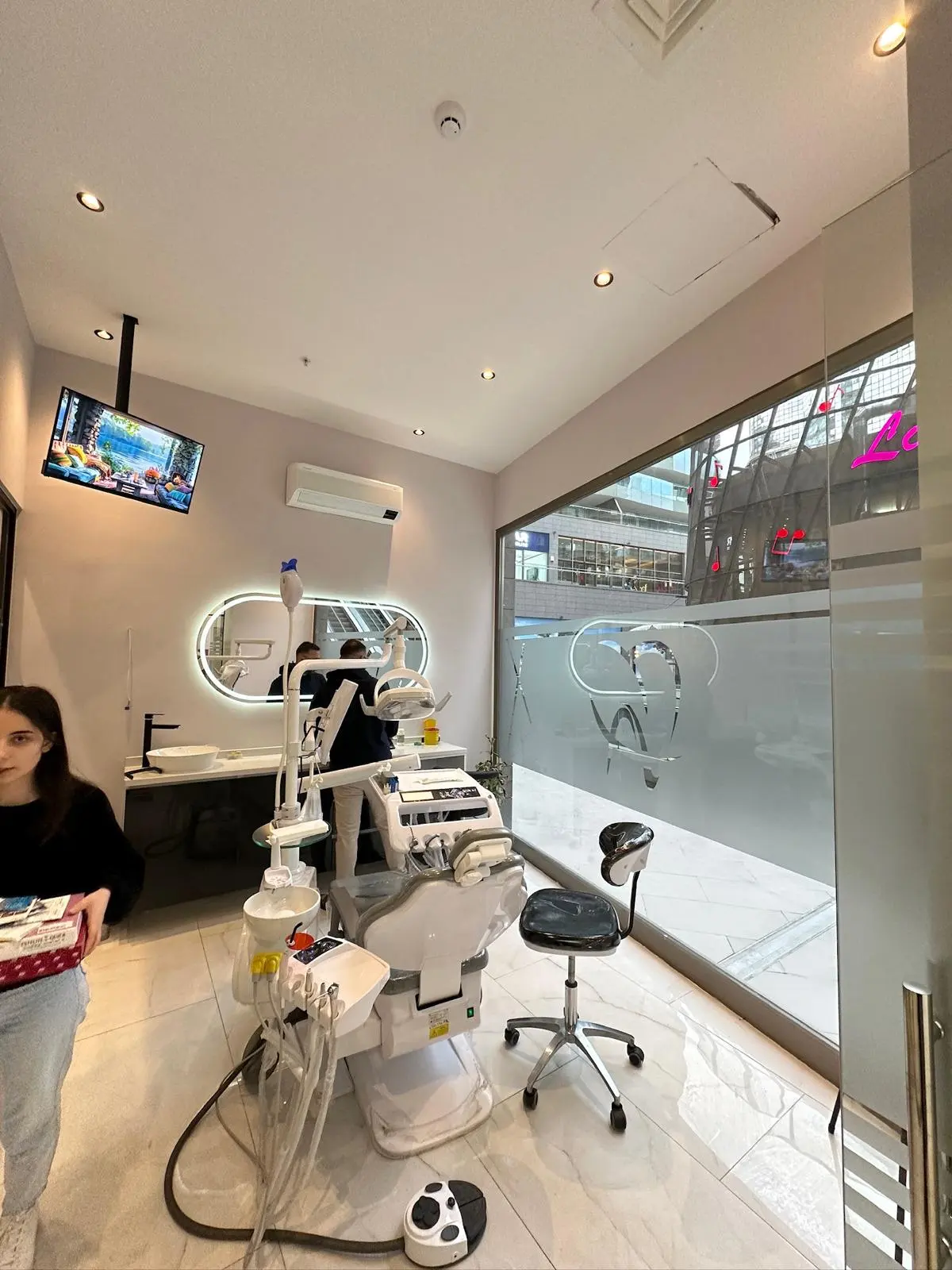 Clinic-provided photograph of Artı Dental Clinic