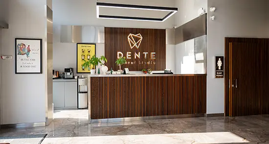 Von der Klinik bereitgestelltes Foto von Dente Dental Studio