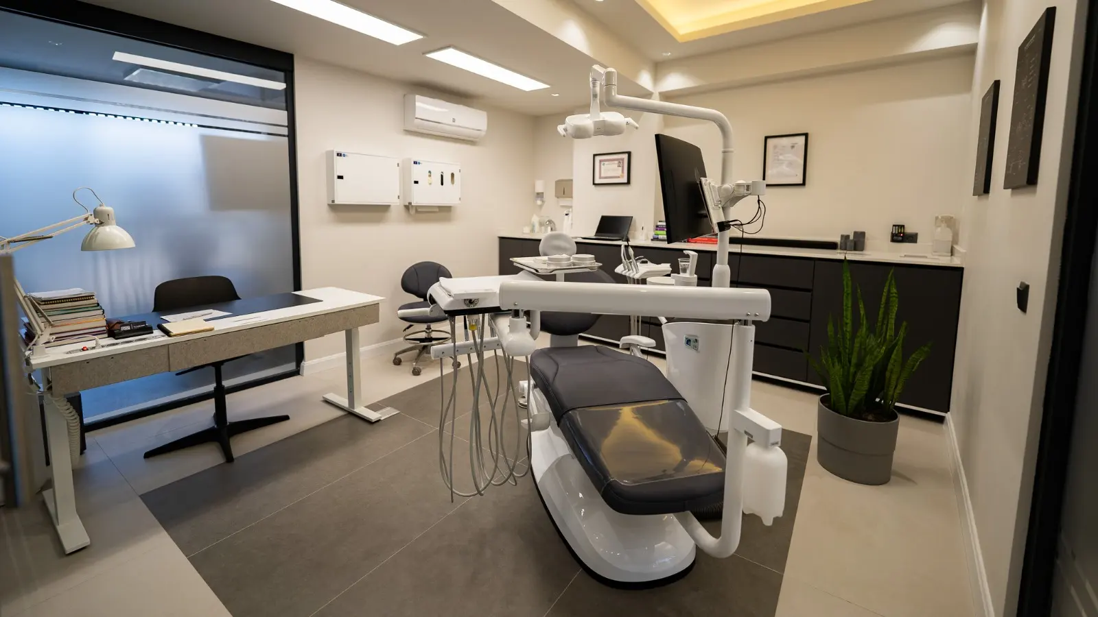 Clinic-provided photograph of M.C Dental Clinic