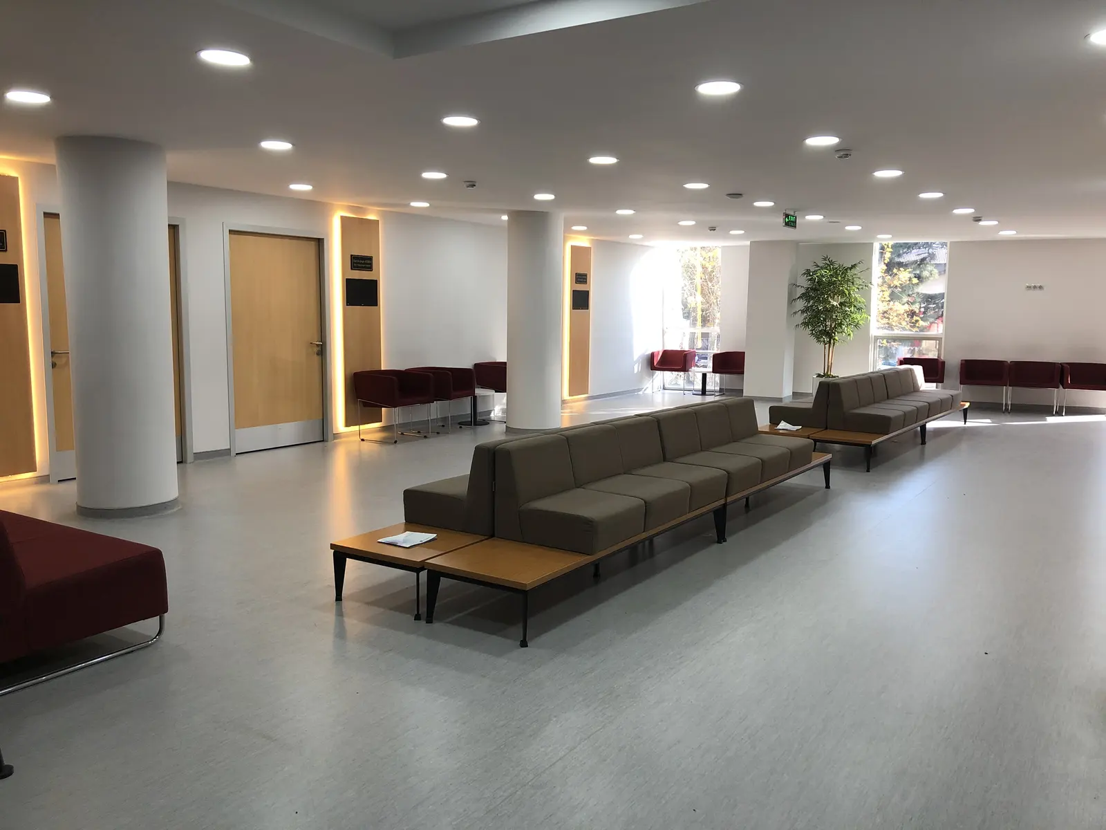 Clinic-provided photograph of Kuzey Eye Centre