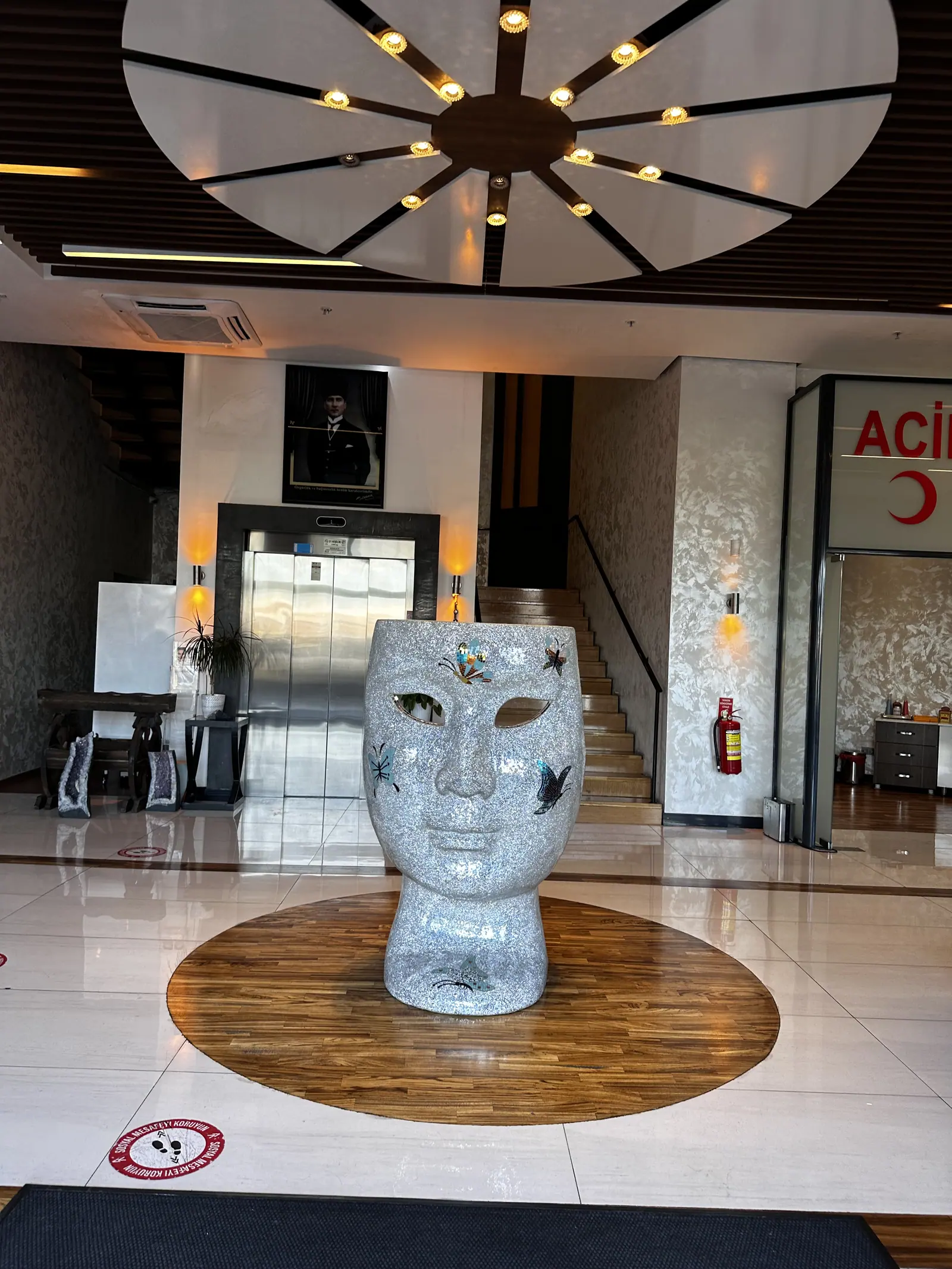 Clinic-provided photograph of Asli Tarcan Clinic
