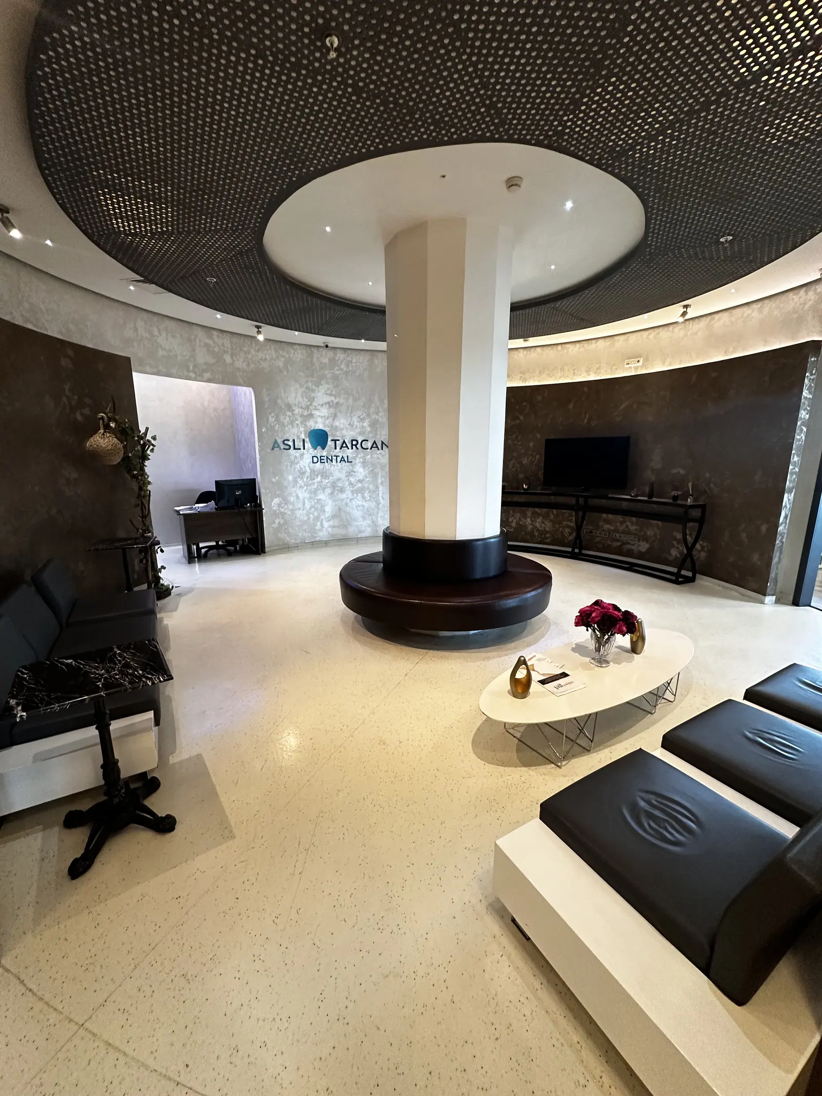 Clinic-provided photograph of Asli Tarcan Clinic