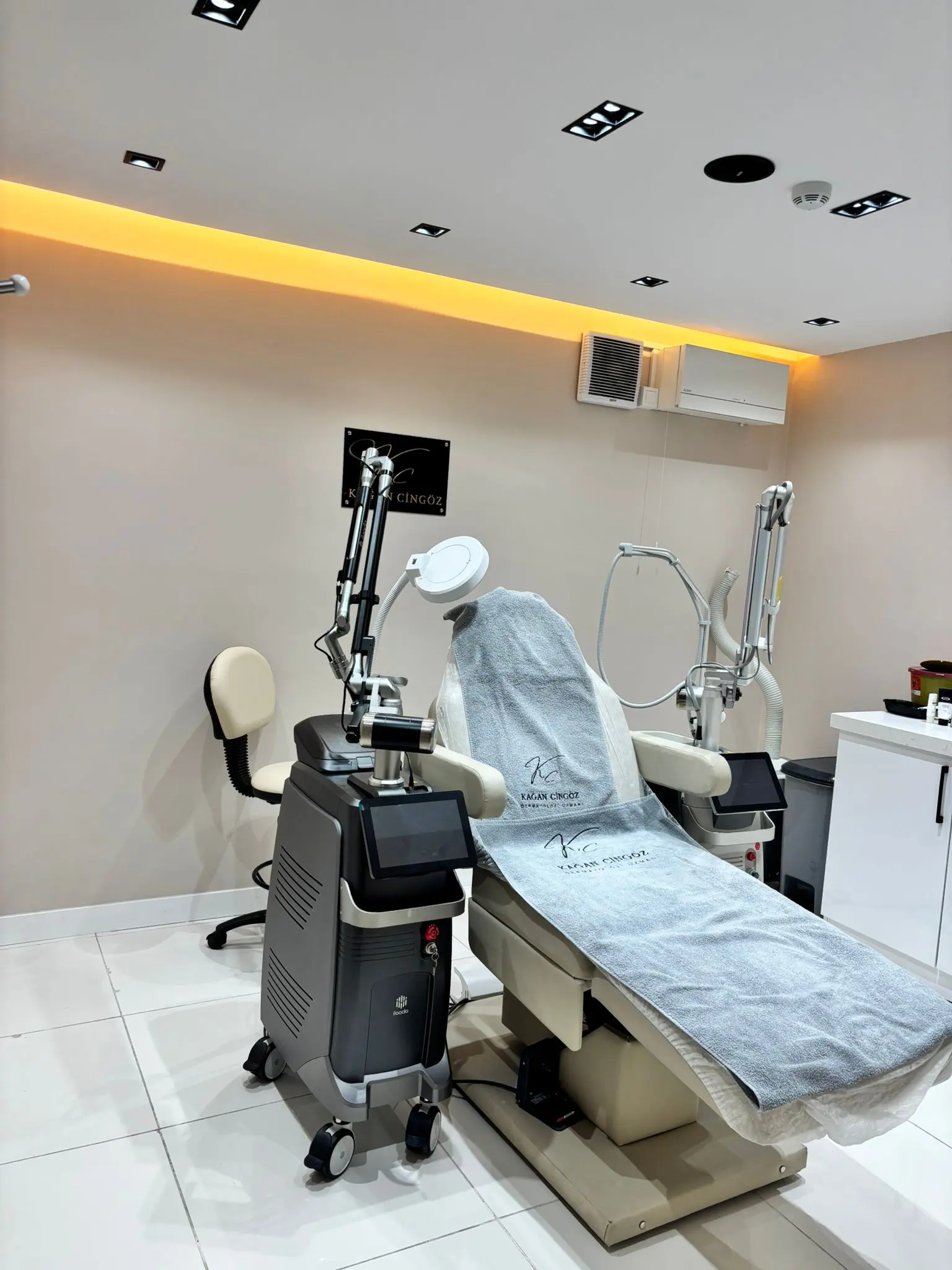 Clinic-provided photograph of Dr Kağan Cingöz